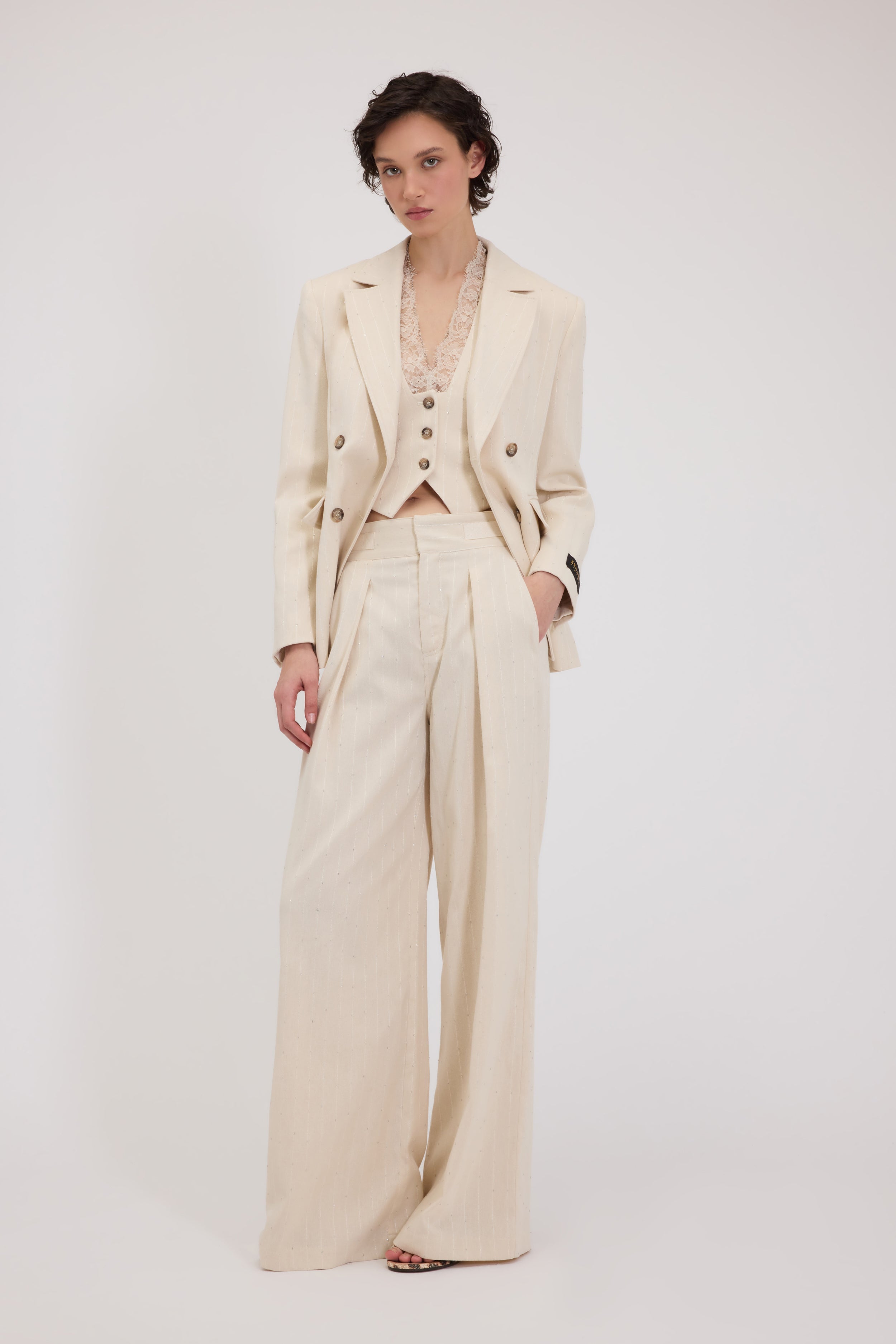 BLAZER DOPPIOPETTO GESSATO CON PAILLETTES