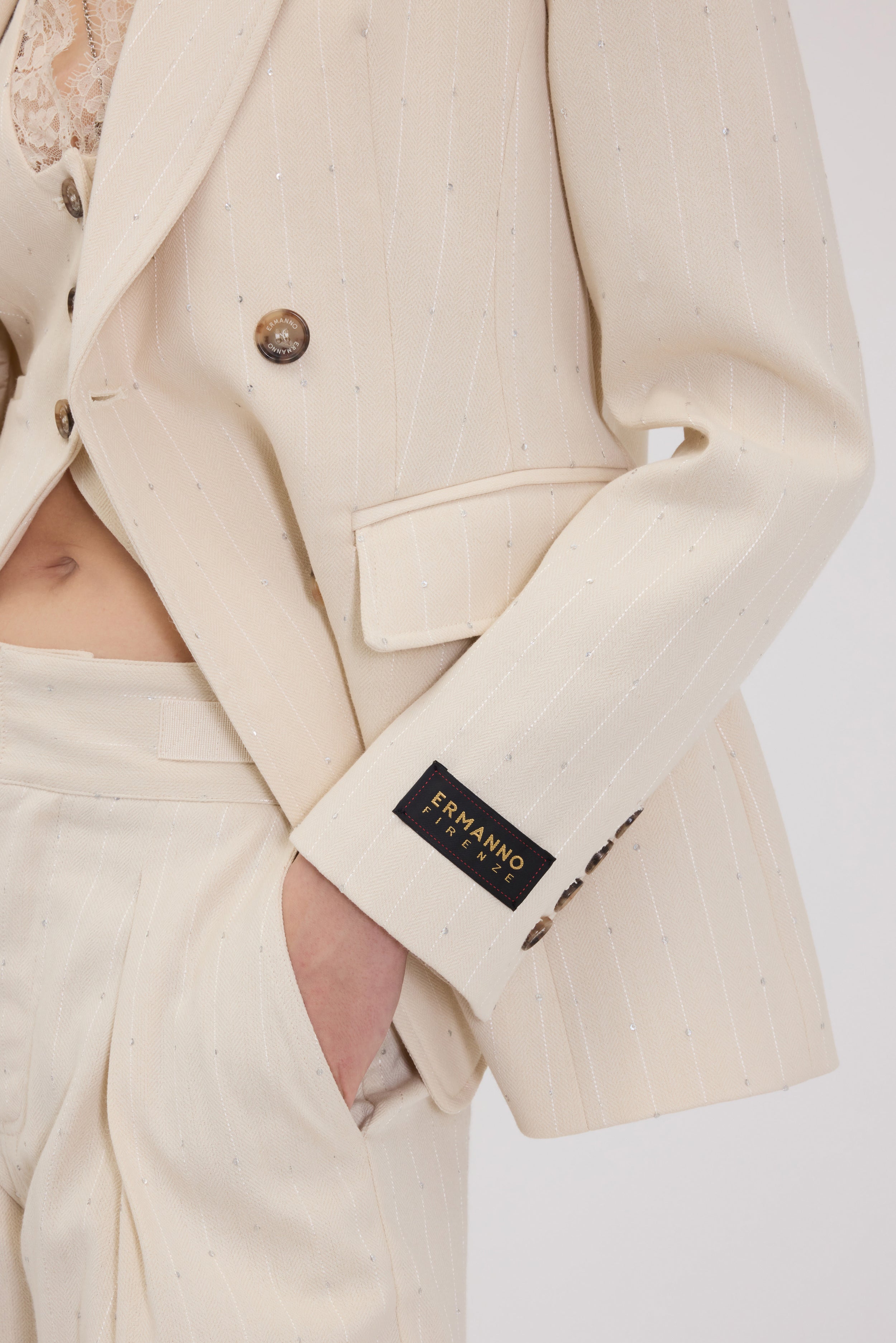 BLAZER DOPPIOPETTO GESSATO CON PAILLETTES