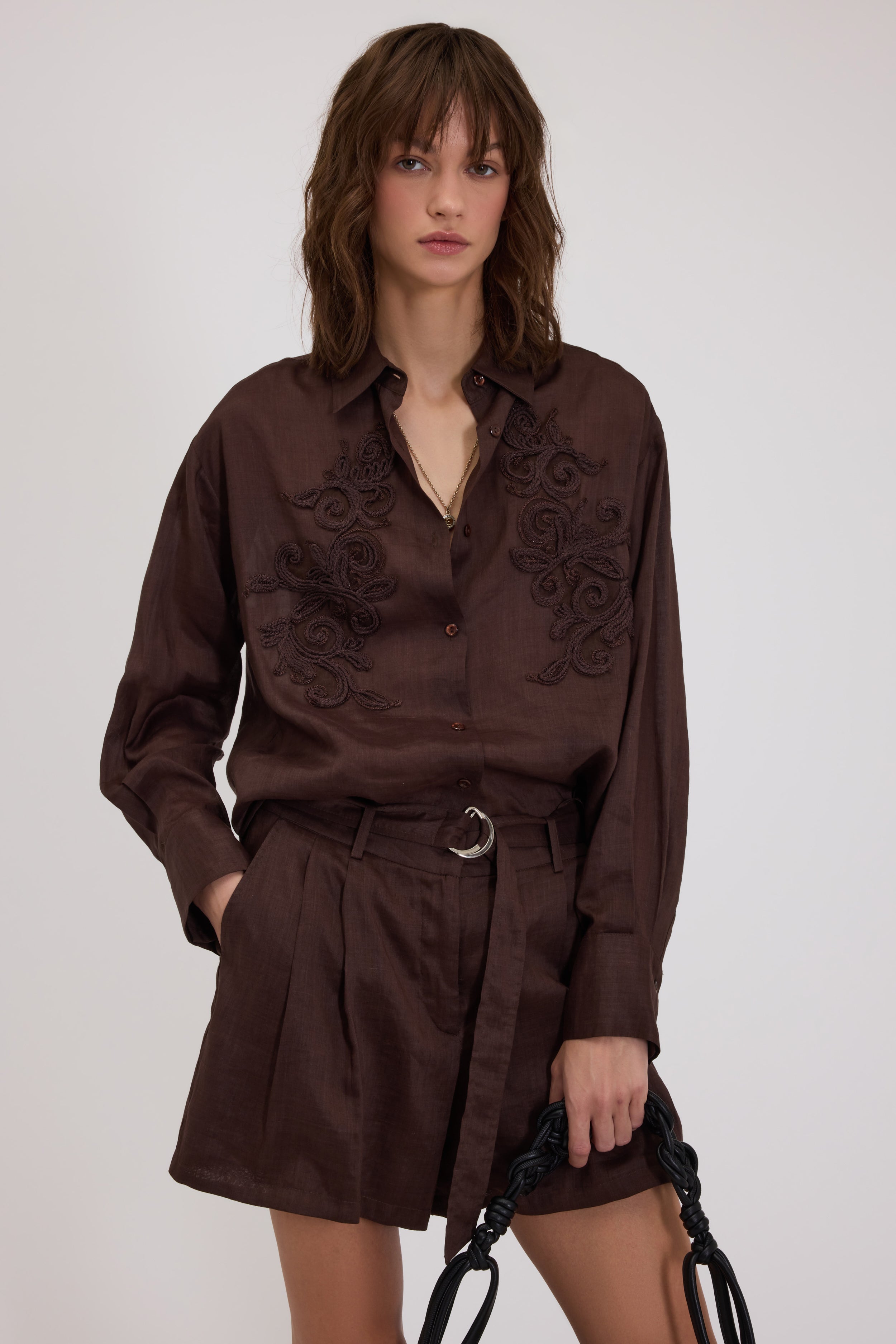 EMBROIDERED LINEN SHIRT