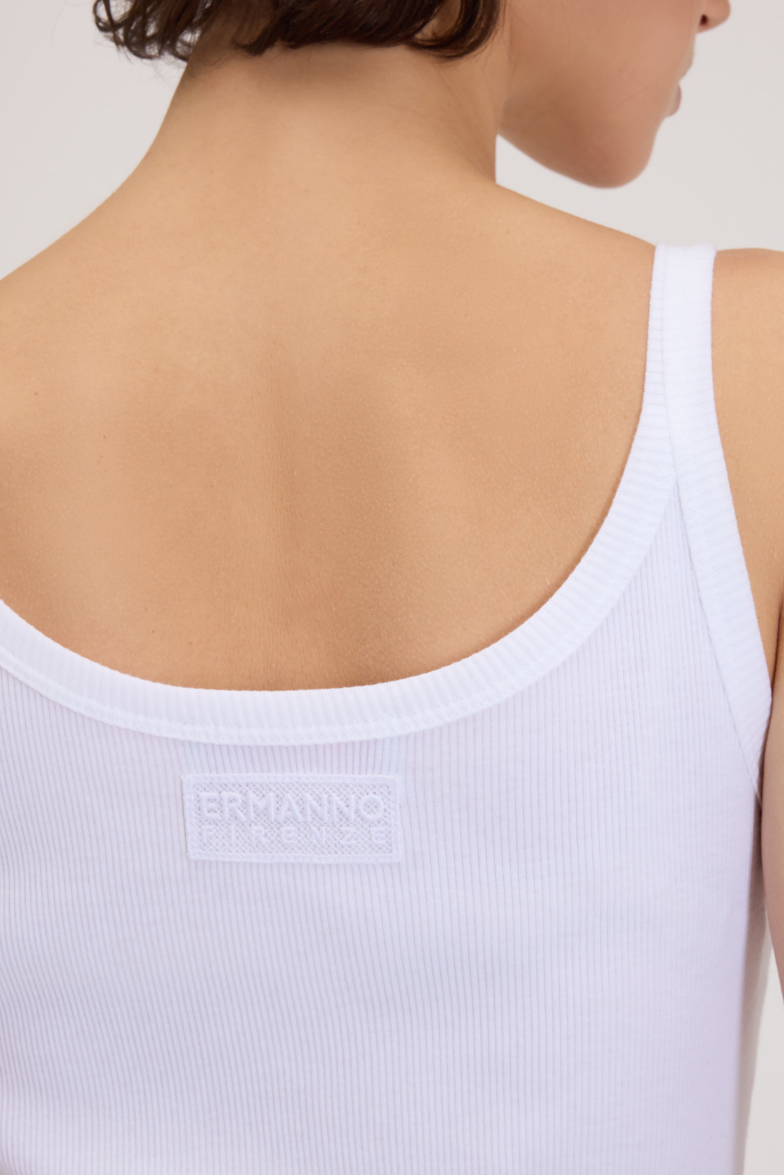 DÉBARDEUR CôTELÉ EN JERSEY AVEC BRODERIE CORNELLY