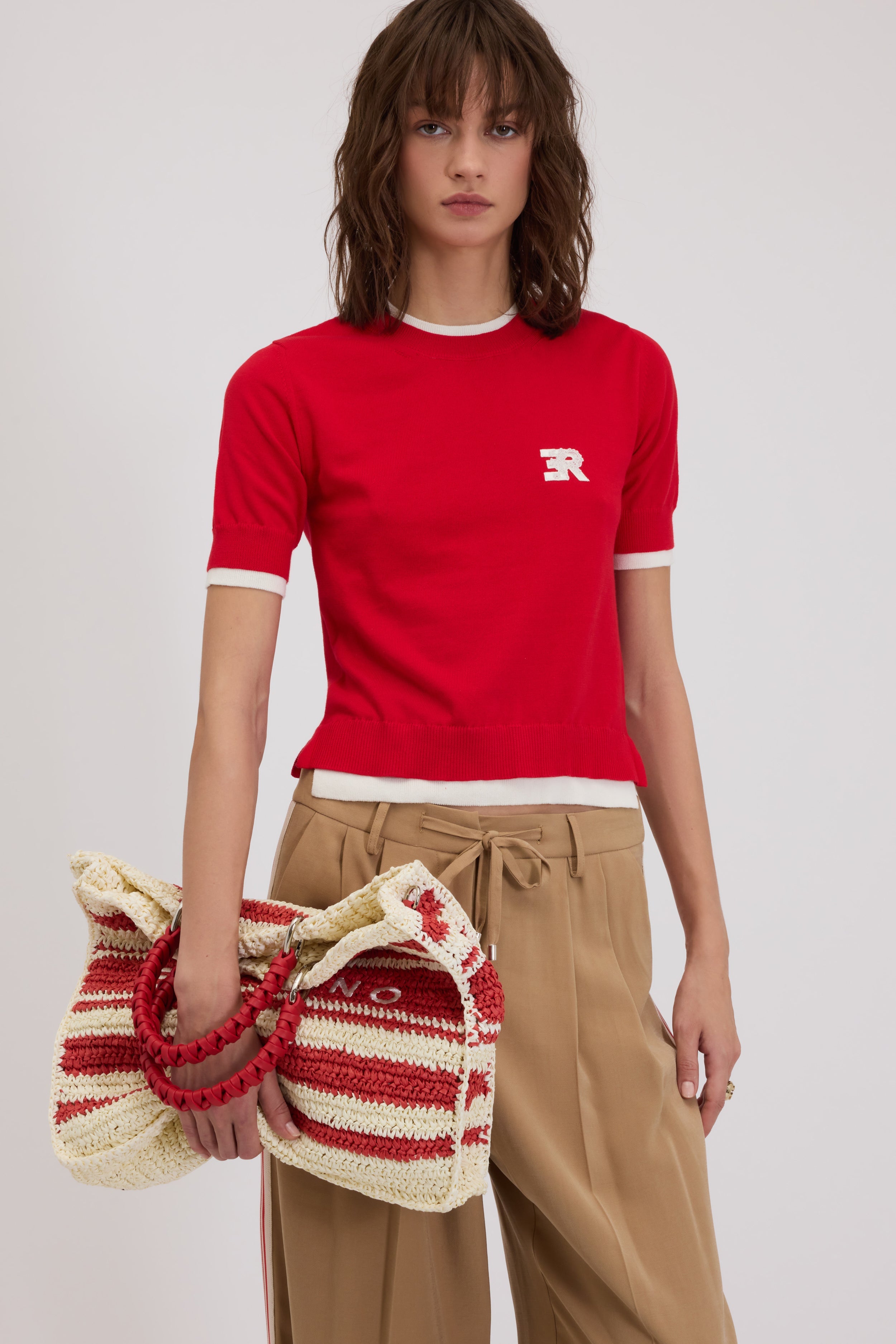 T-SHIRT DI MAGLIA GIROCOLLO IN COTONE BICOLORE