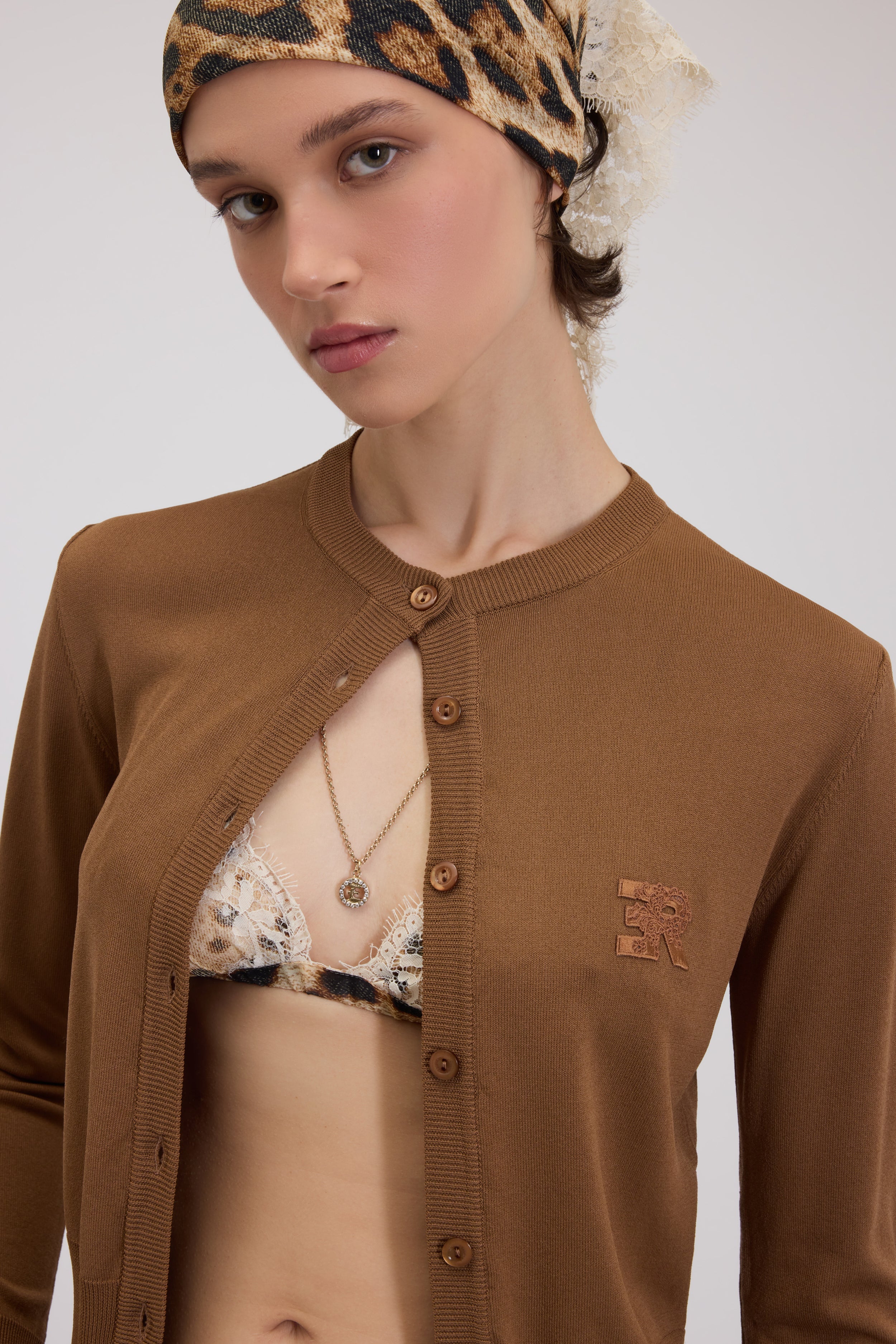 ROUND-NECK CARDIGAN WITH LACE LOGO