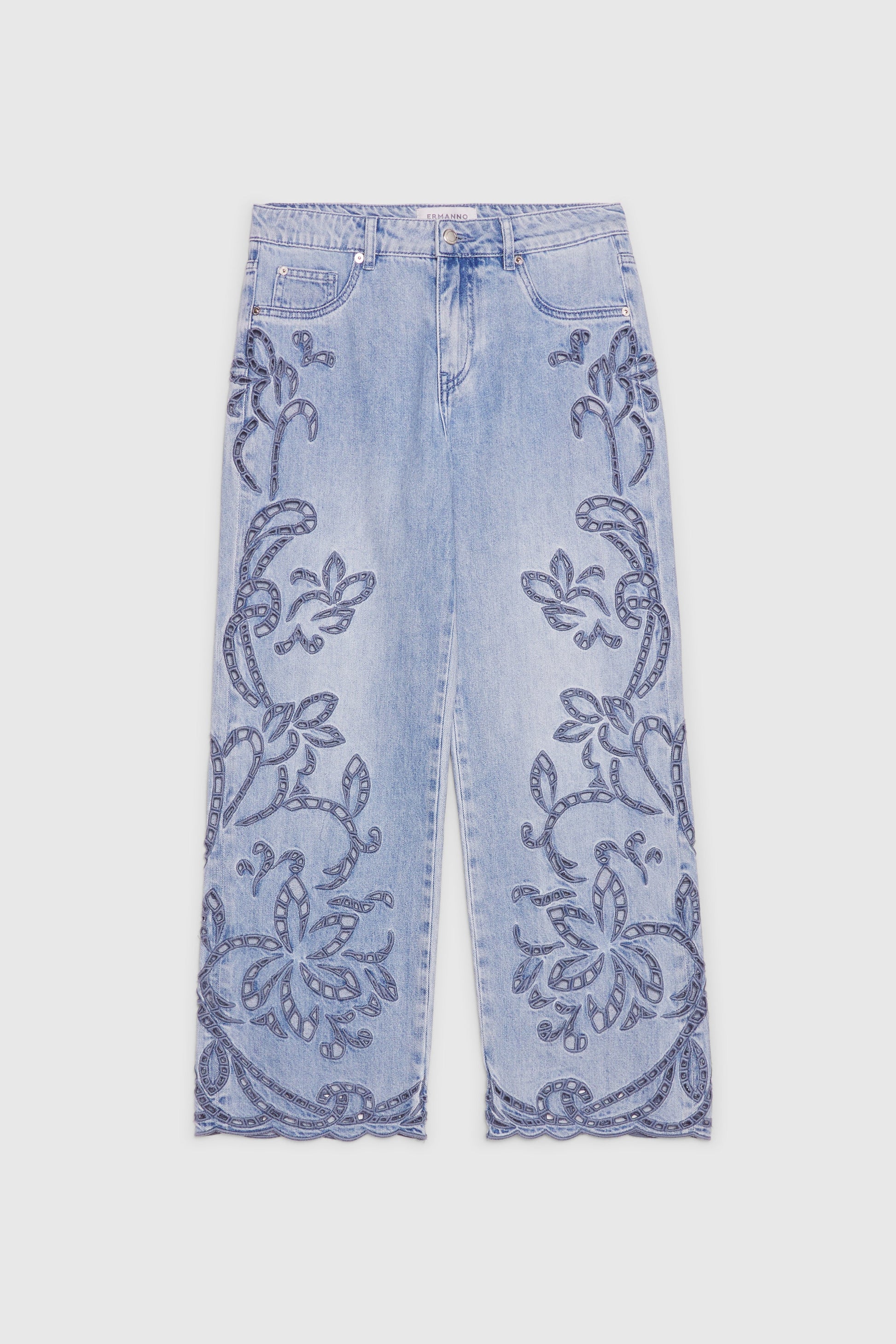 JEANS CON RICAMO SANGALLO