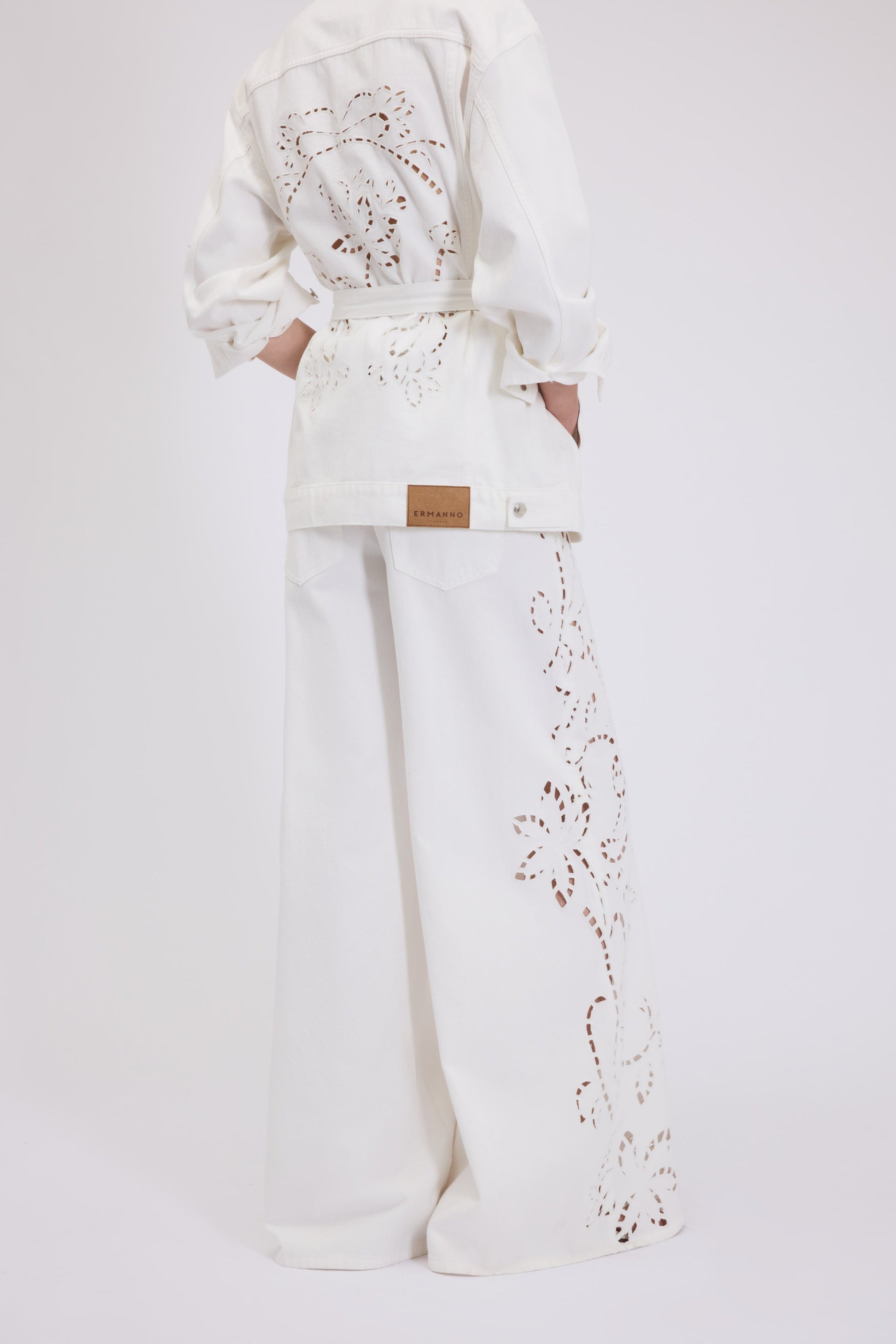 LARGE BULL PANT WITH BRODERIE ANGLAISE