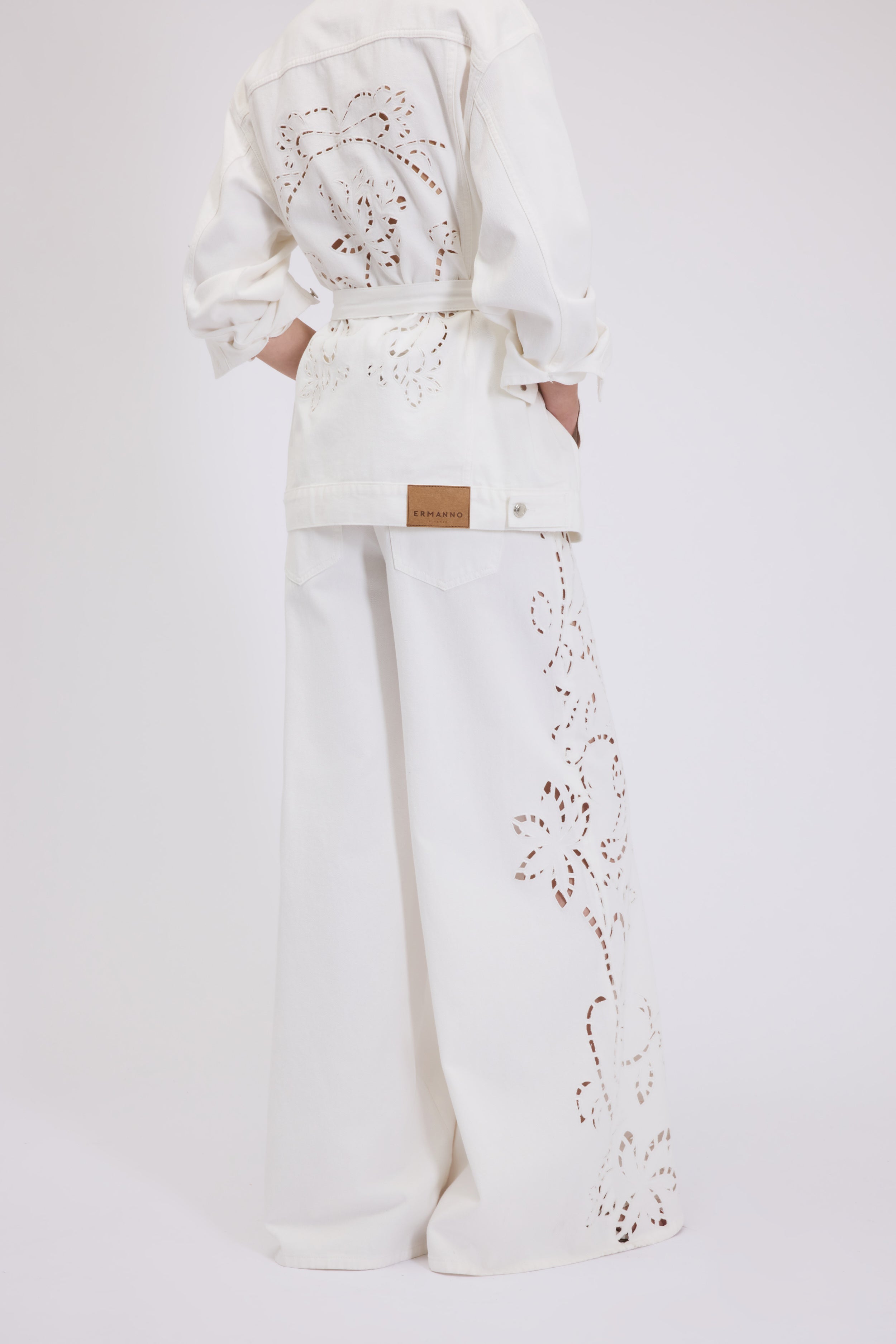 LARGE BULL PANT WITH BRODERIE ANGLAISE