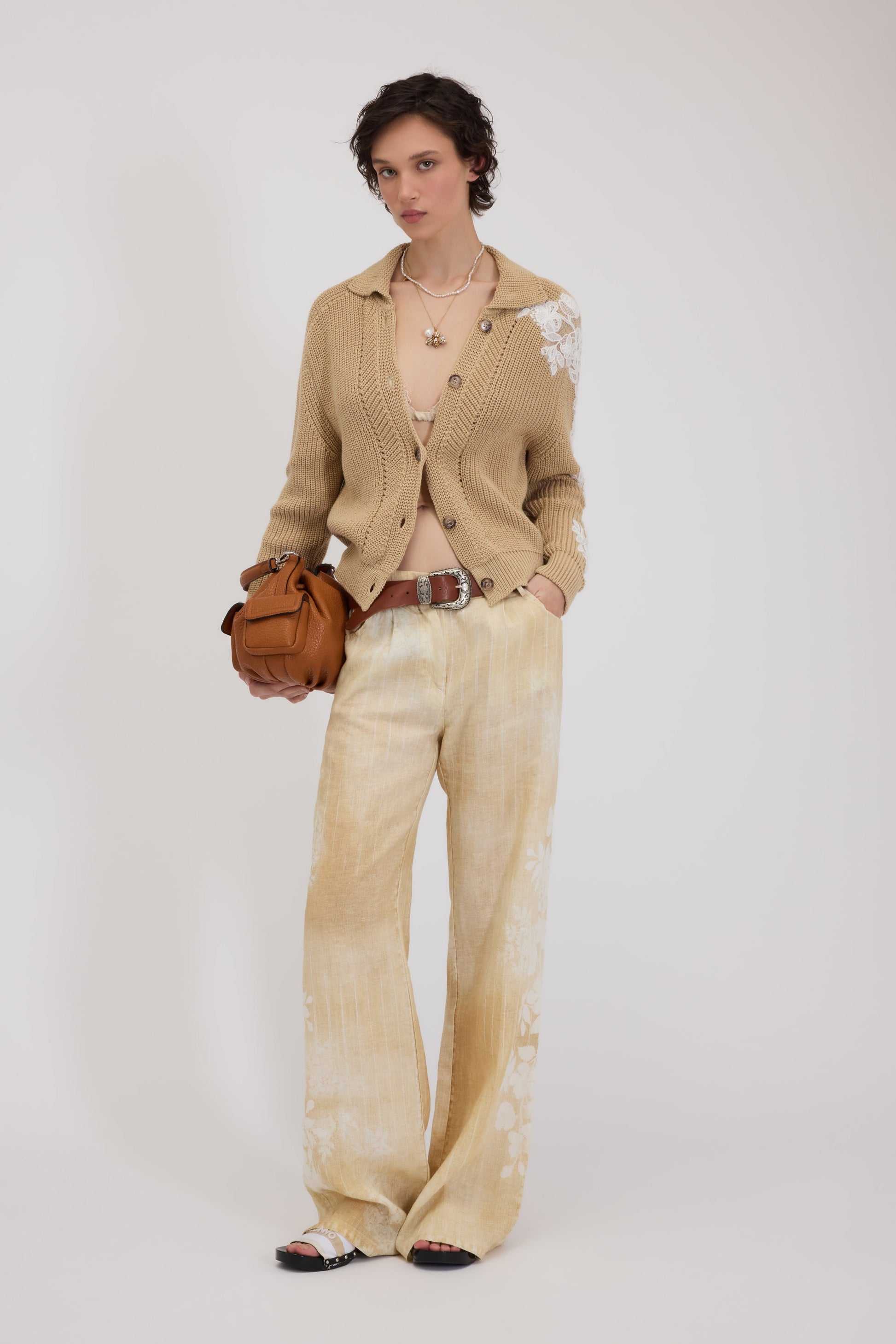 PANTALONI AMPI IN LINO COLOR SABBIA CON STAMPA SFUMATA FLOREALE