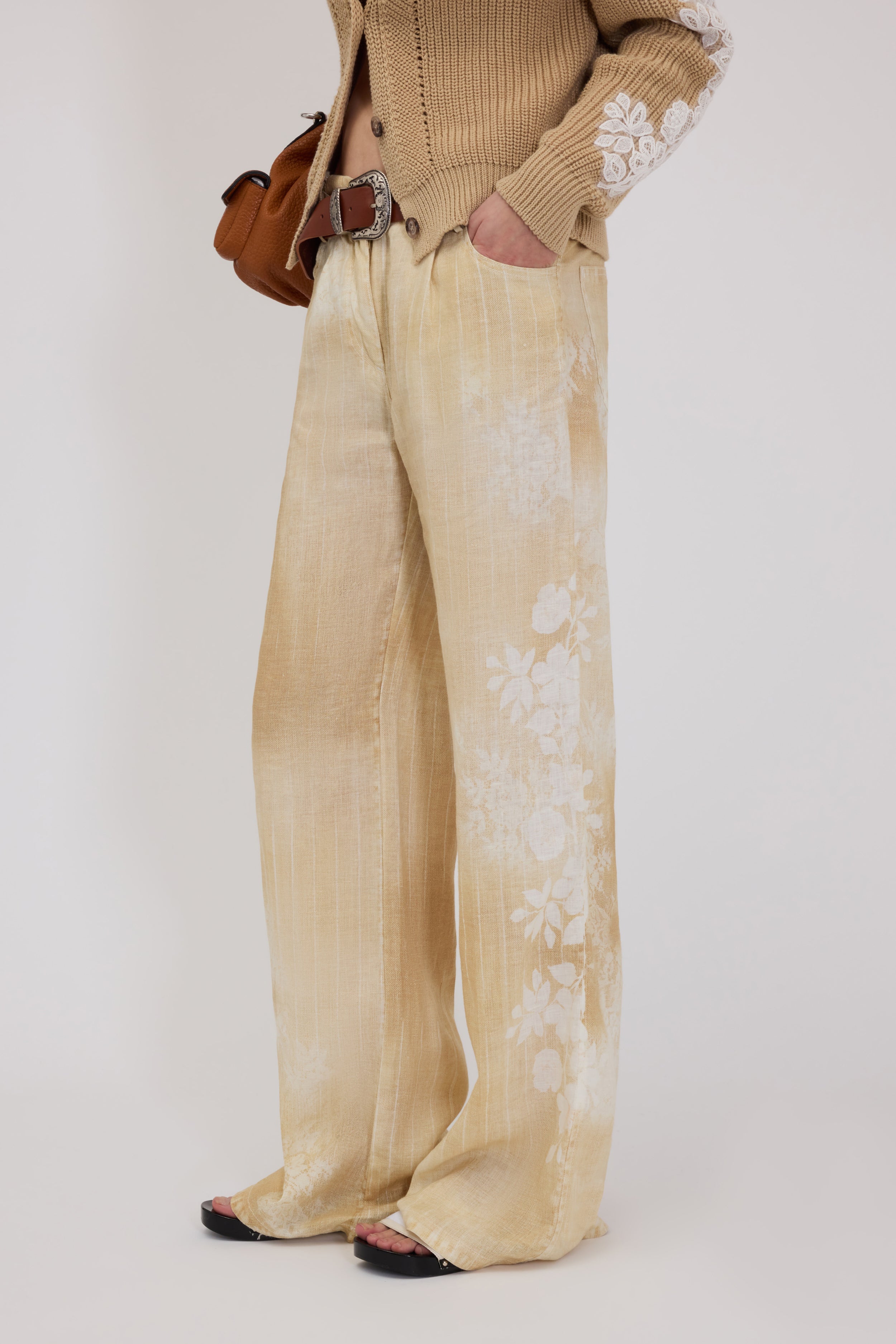 PANTALONI AMPI IN LINO COLOR SABBIA CON STAMPA SFUMATA FLOREALE