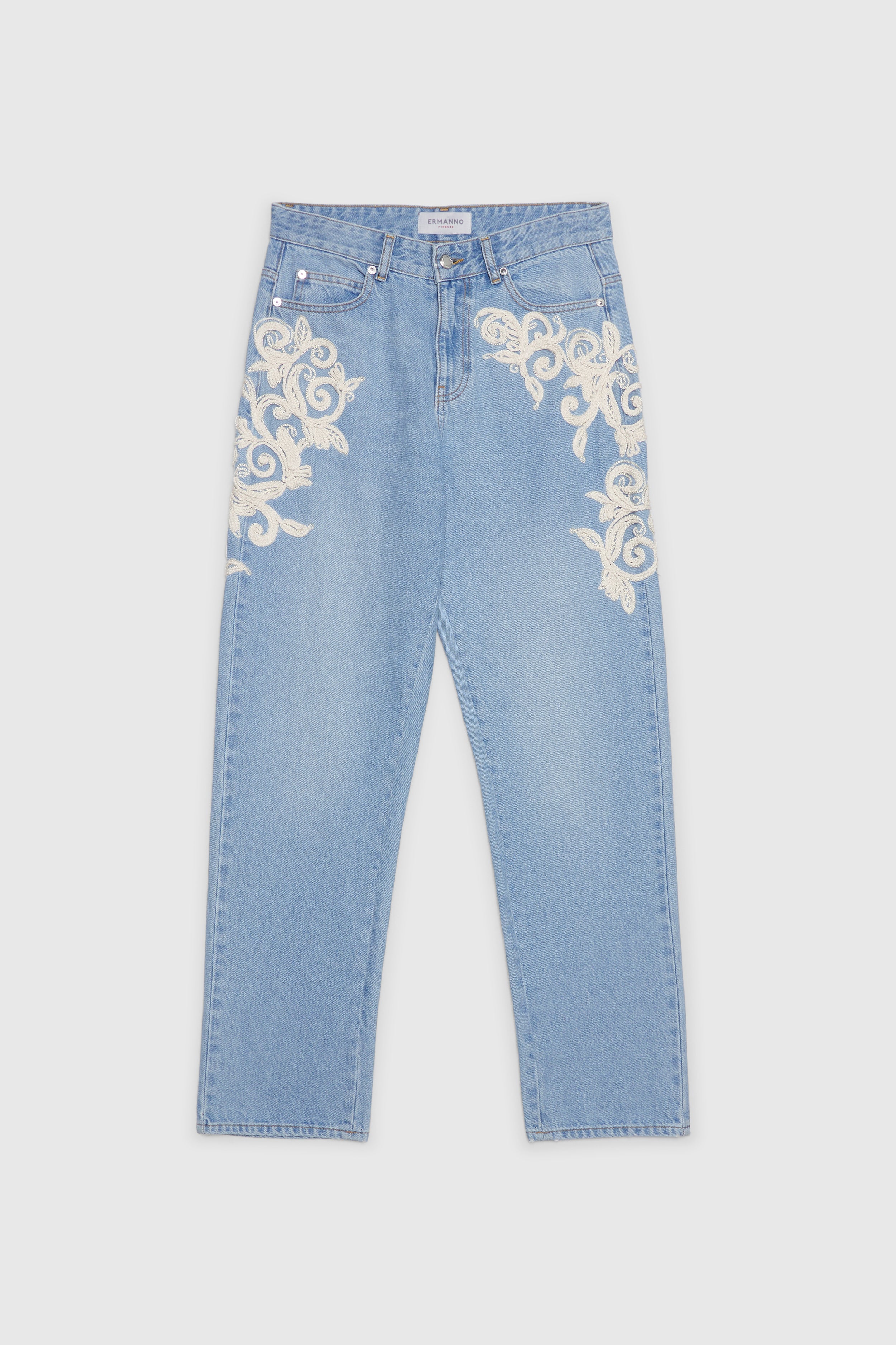 JEAN CARROT AVEC BRODERIE CORNELLY