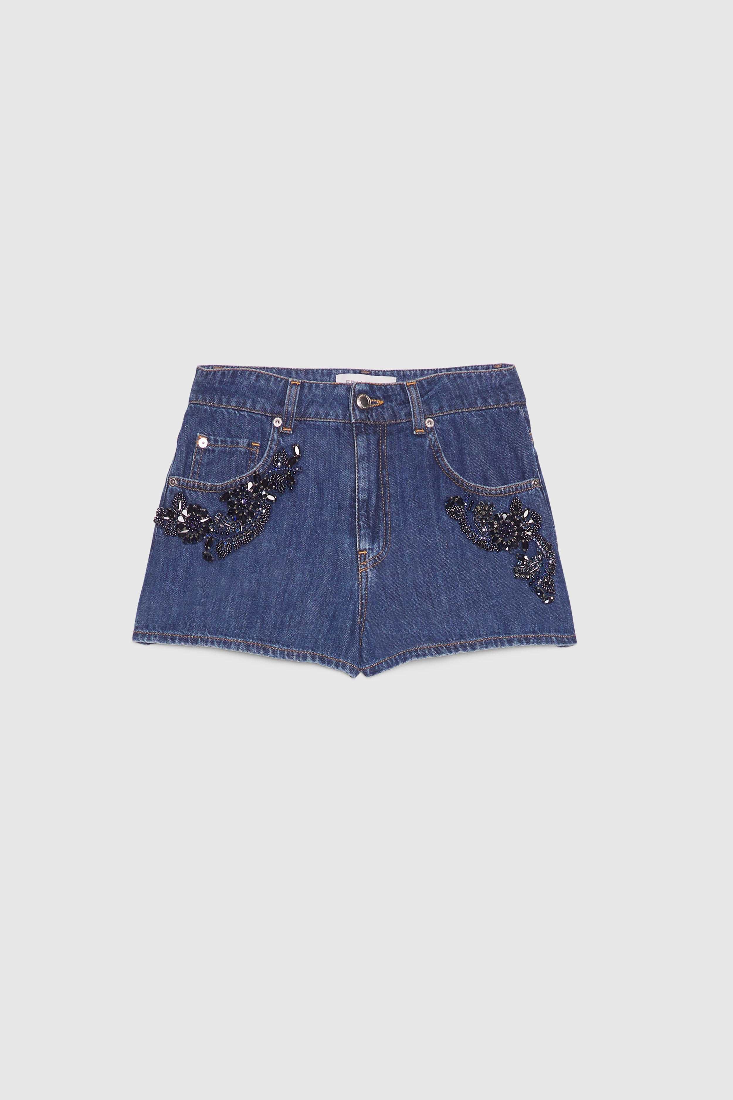 SHORT EN DENIM AVEC FLEURS BIJOU