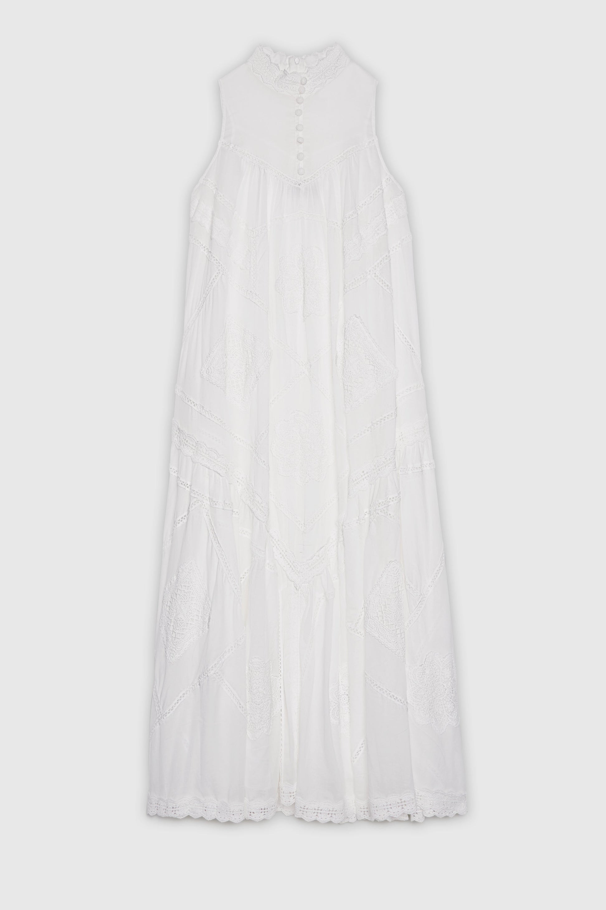 ABITO LUNGO IN MUSSOLA CON RICAMI PATCHWORK