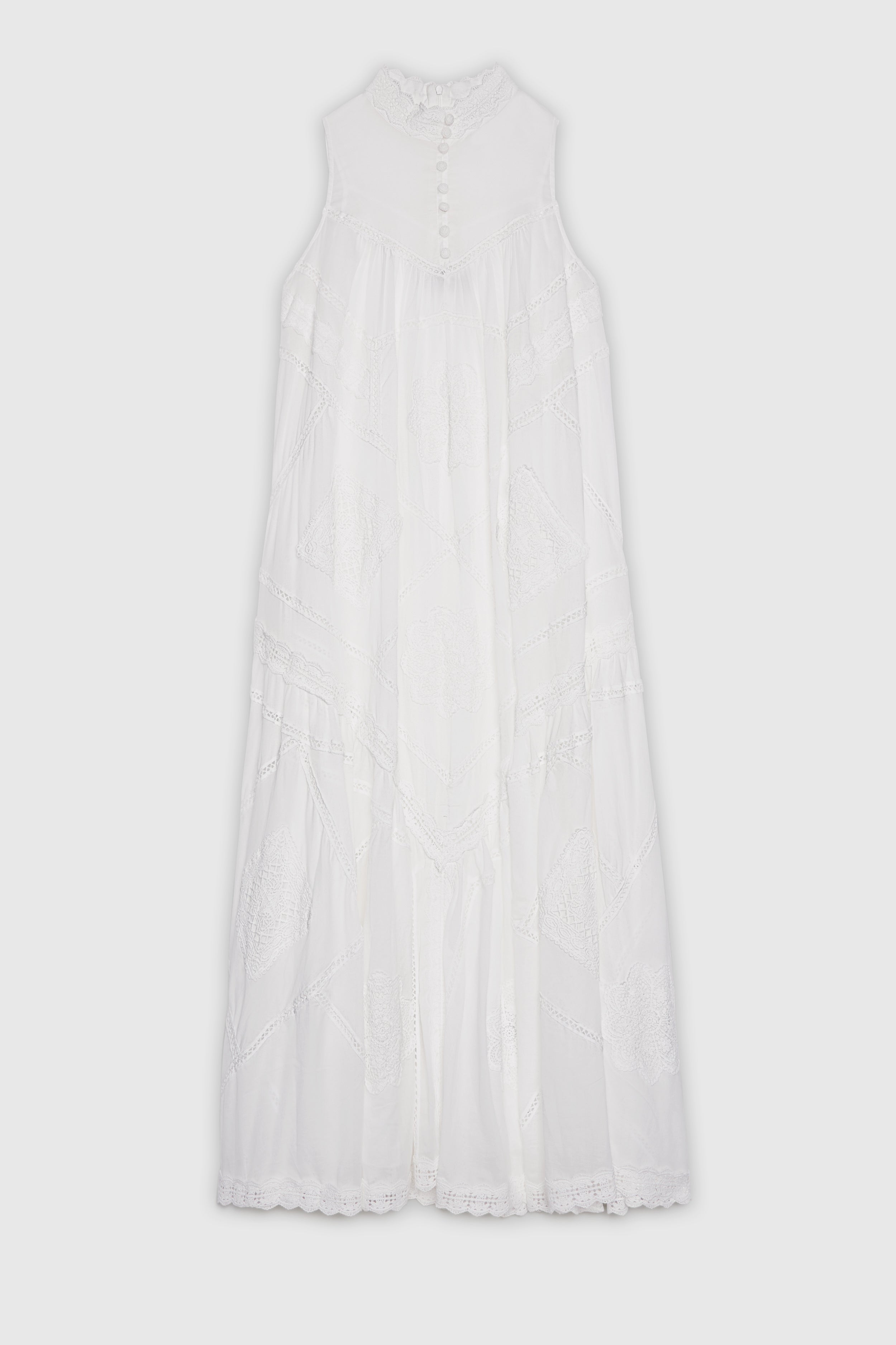 ABITO LUNGO IN MUSSOLA CON RICAMI PATCHWORK