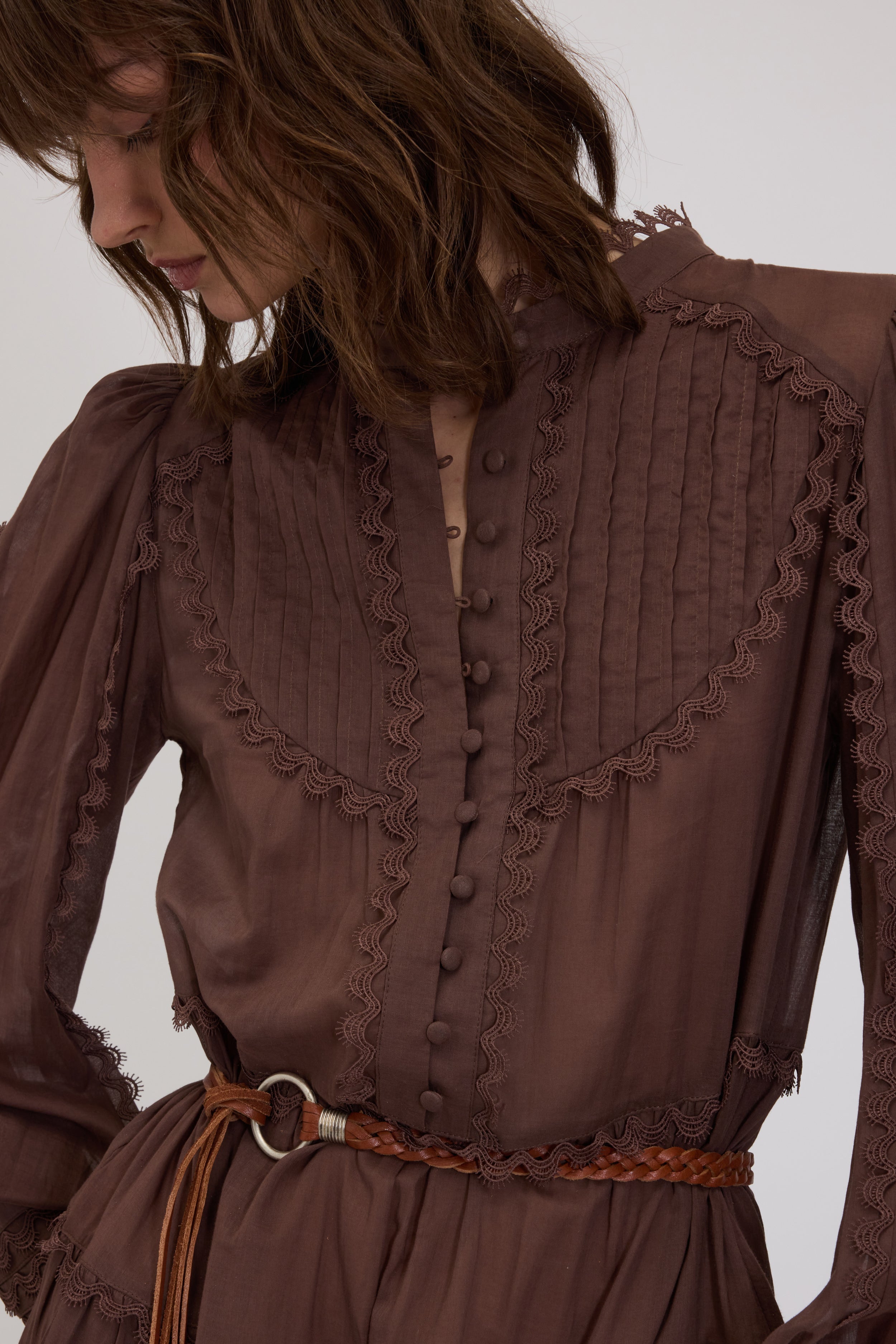 ROBE MIDI À CHEMISE EN MOUSSELINE AVEC DENTELLE CROCHET 