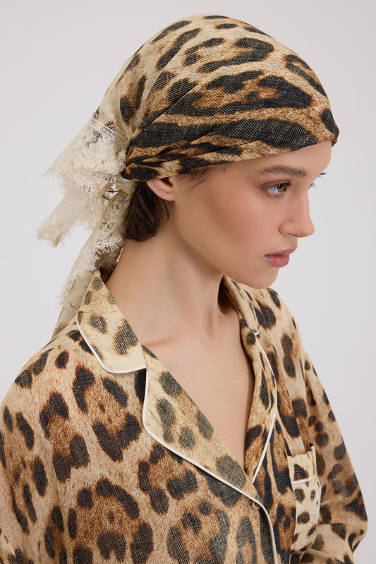 FOULARD IN GEORGETTE DI VISCOSA STAMPA ANIMALIER CON PIZZO