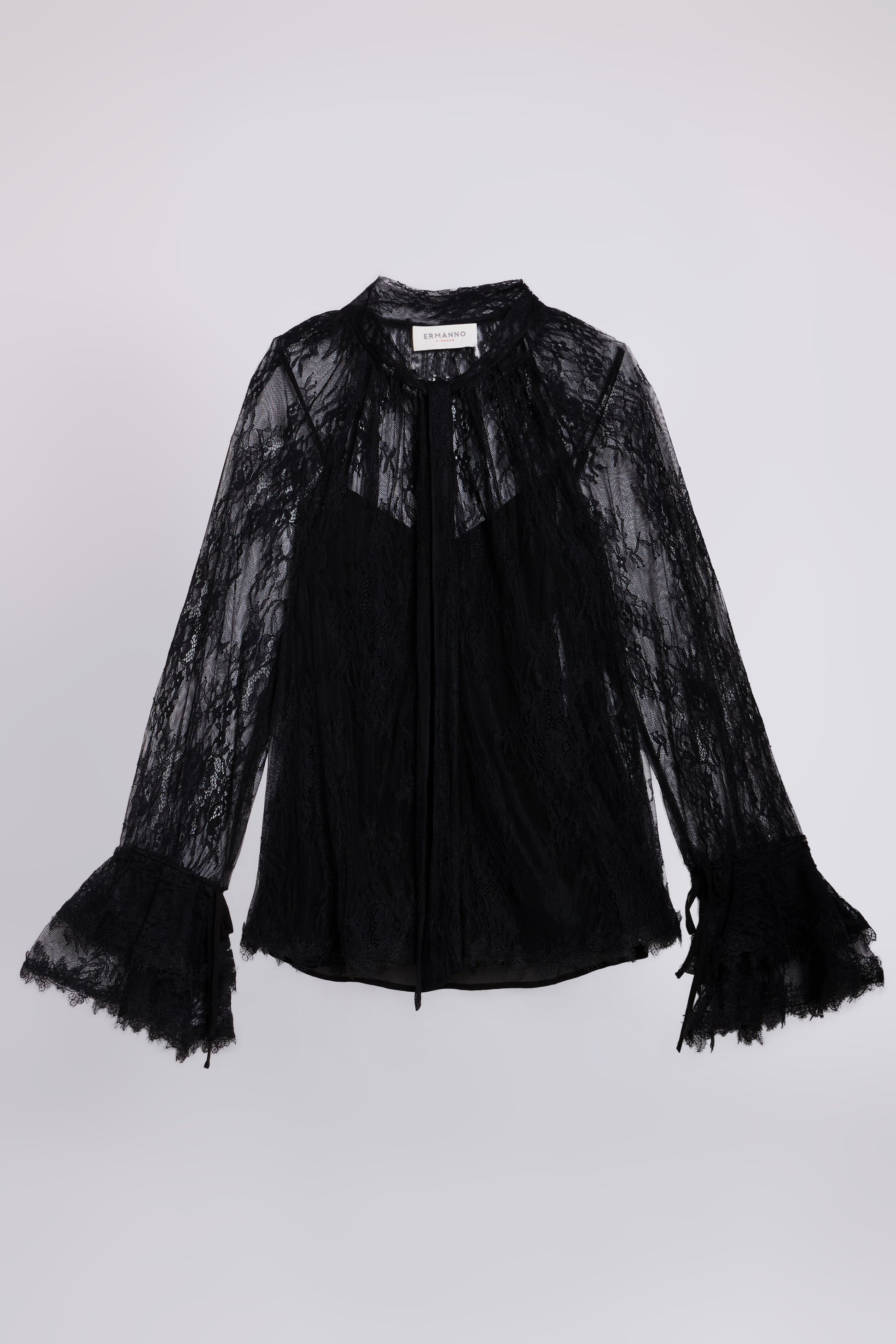 BLUSA IN PIZZO CON FIOCCO E VOLANTS