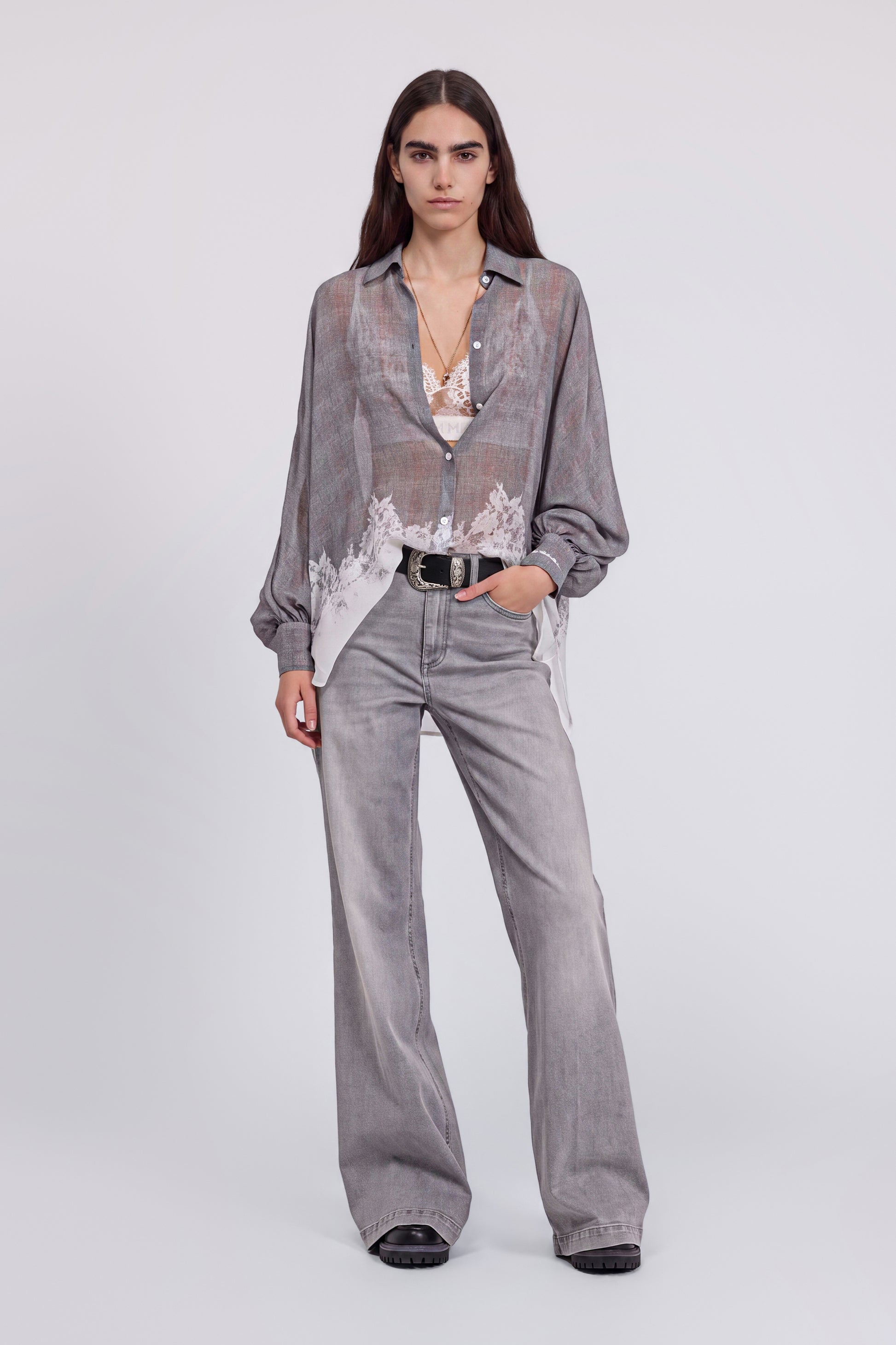 CHEMISE À CARREAUX MÈLANGE EN GEORGETTE AVEC IMPRIMÉ DENTELLE