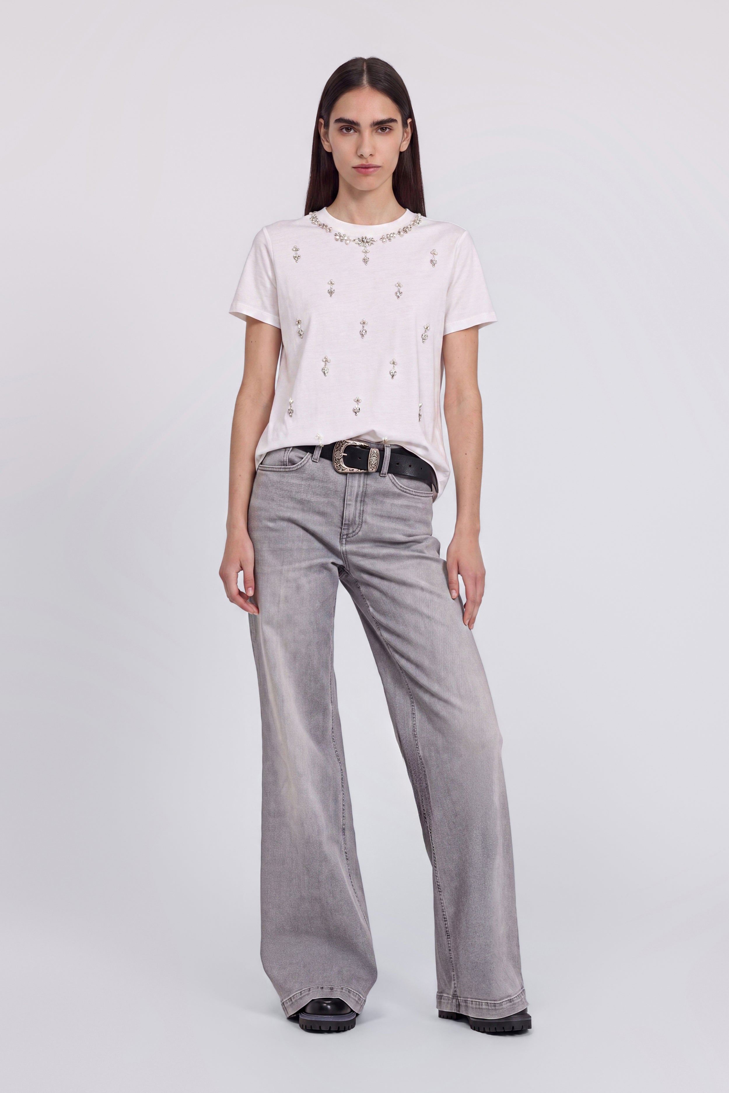 JERSEY T-SHIRT WITH JEWEL EMBROIDERIES