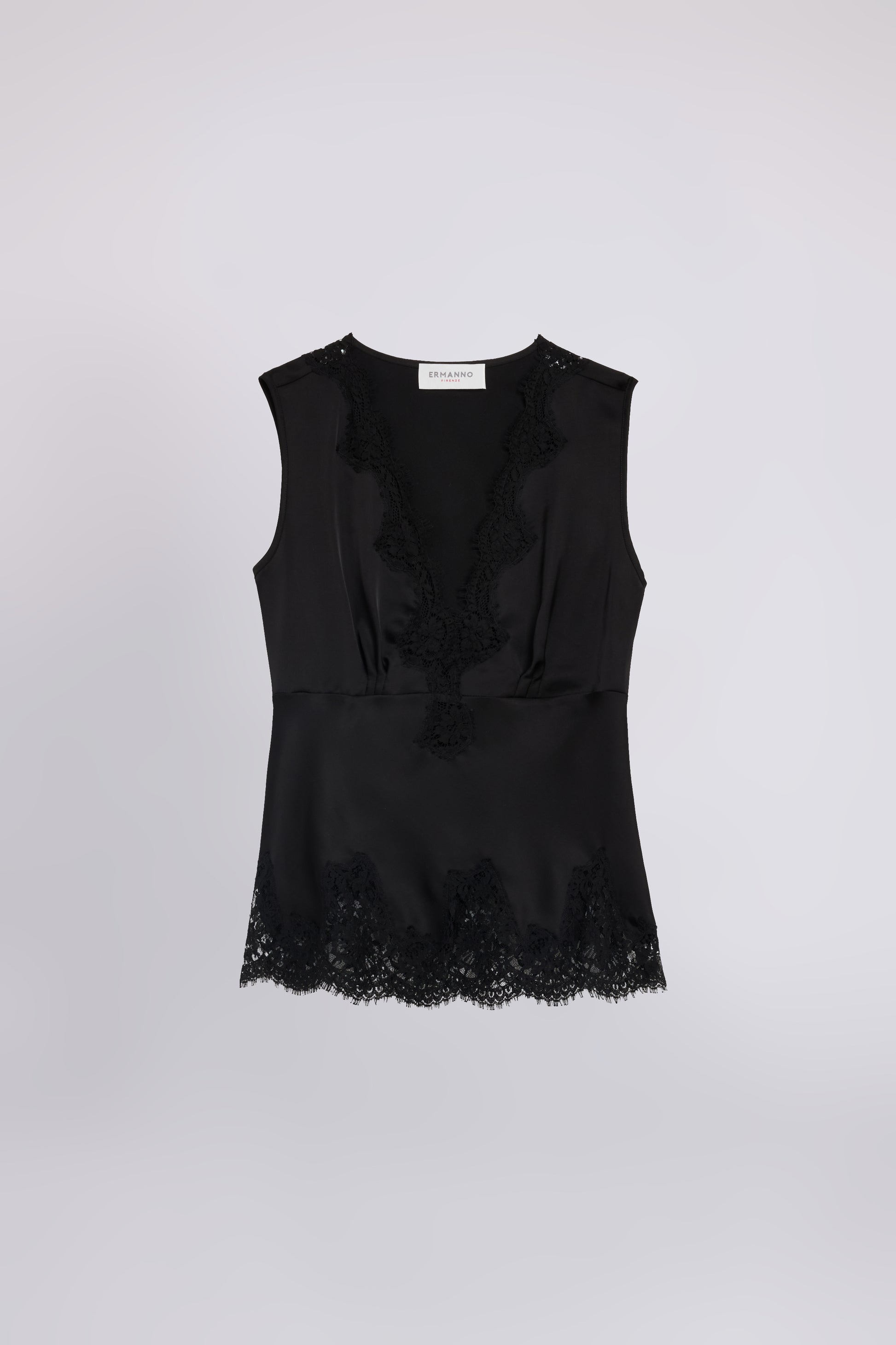 TOP EN SATIN AVEC DENTELLE BRODÉE