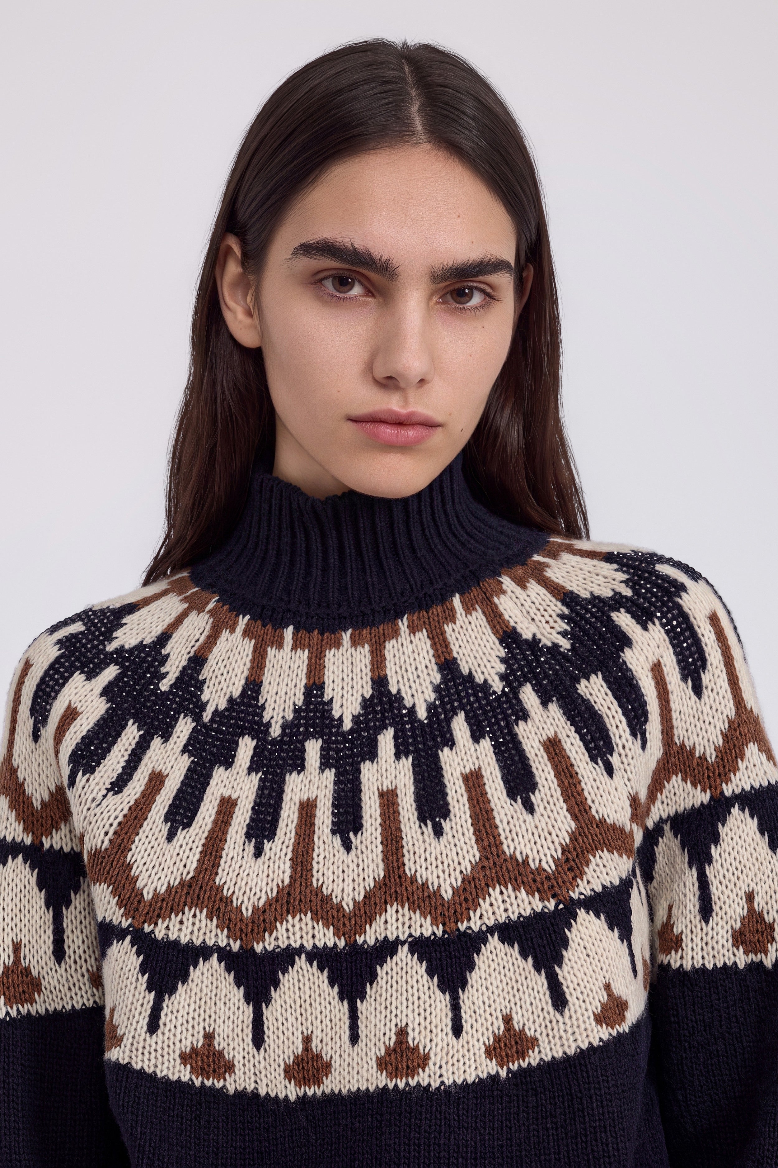 MAGLIA FAIR ISLE A COLLO ALTO CON CRISTALLI