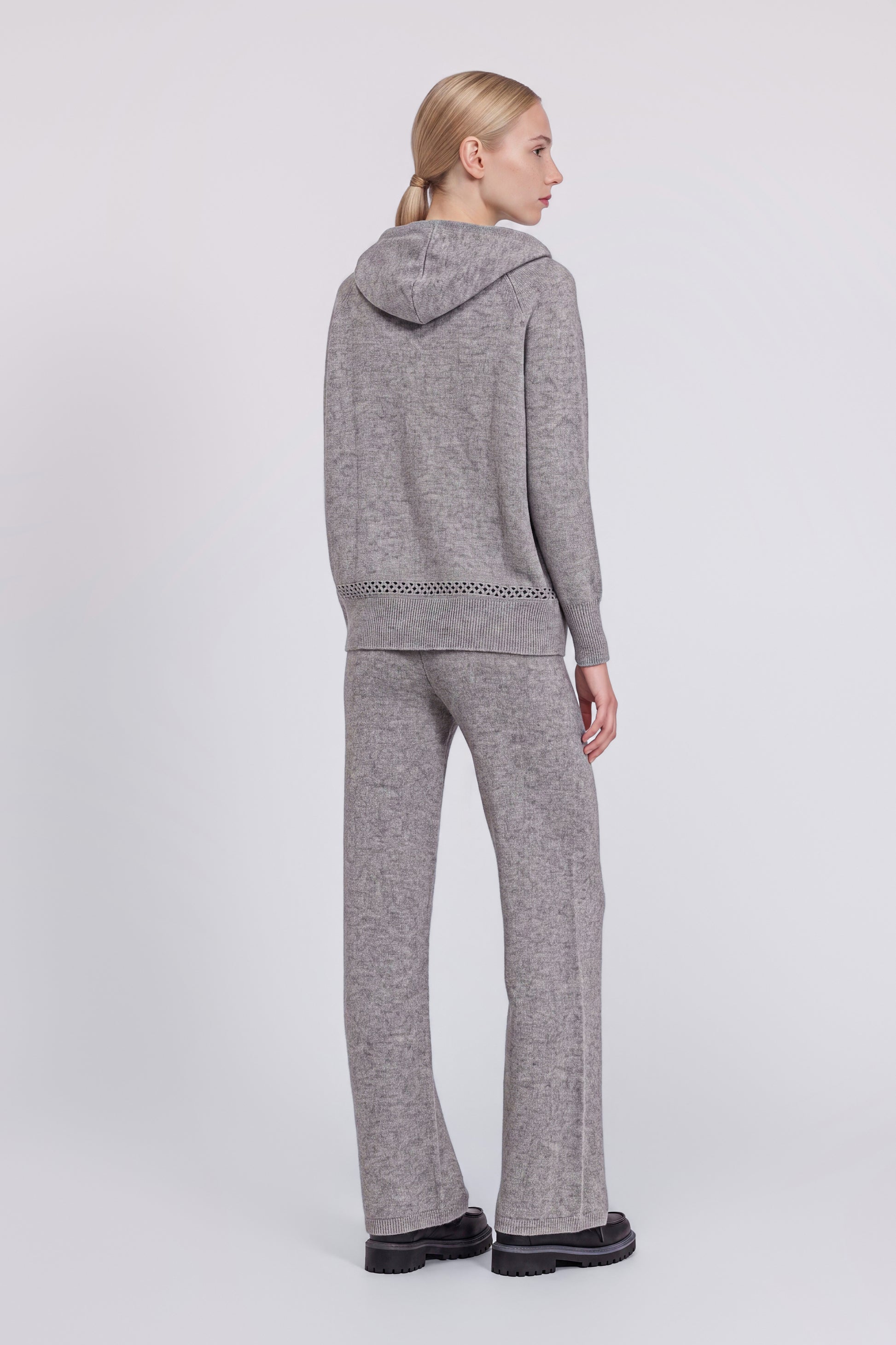 CARDIGAN ZIPPĖ EN LAINE ET CACHEMIRE AVEC BRODERIES