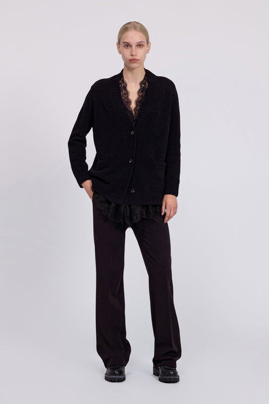 CARDIGAN EN LAINE AVEC FOULARD EN GEORGETTE ET DENTELLE