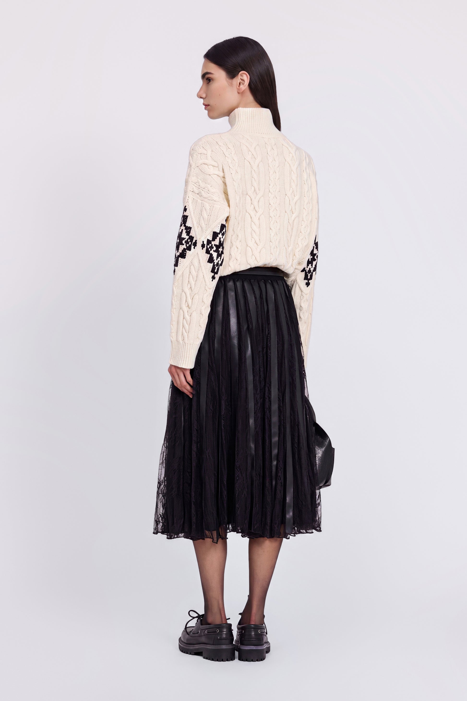 GONNA MIDI IN PIZZO CON INSERTI DI ECOPELLE