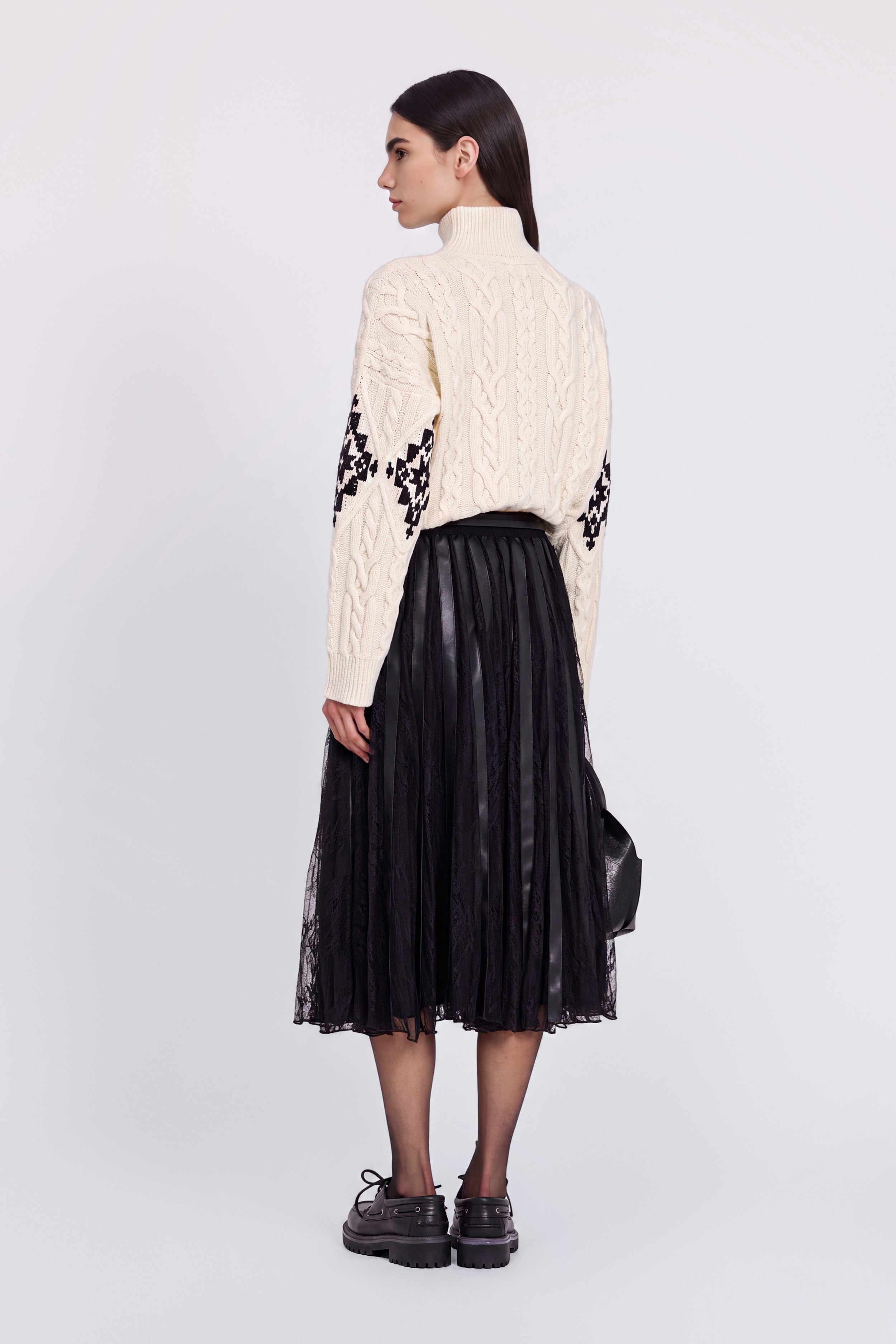 GONNA MIDI IN PIZZO CON INSERTI DI ECOPELLE