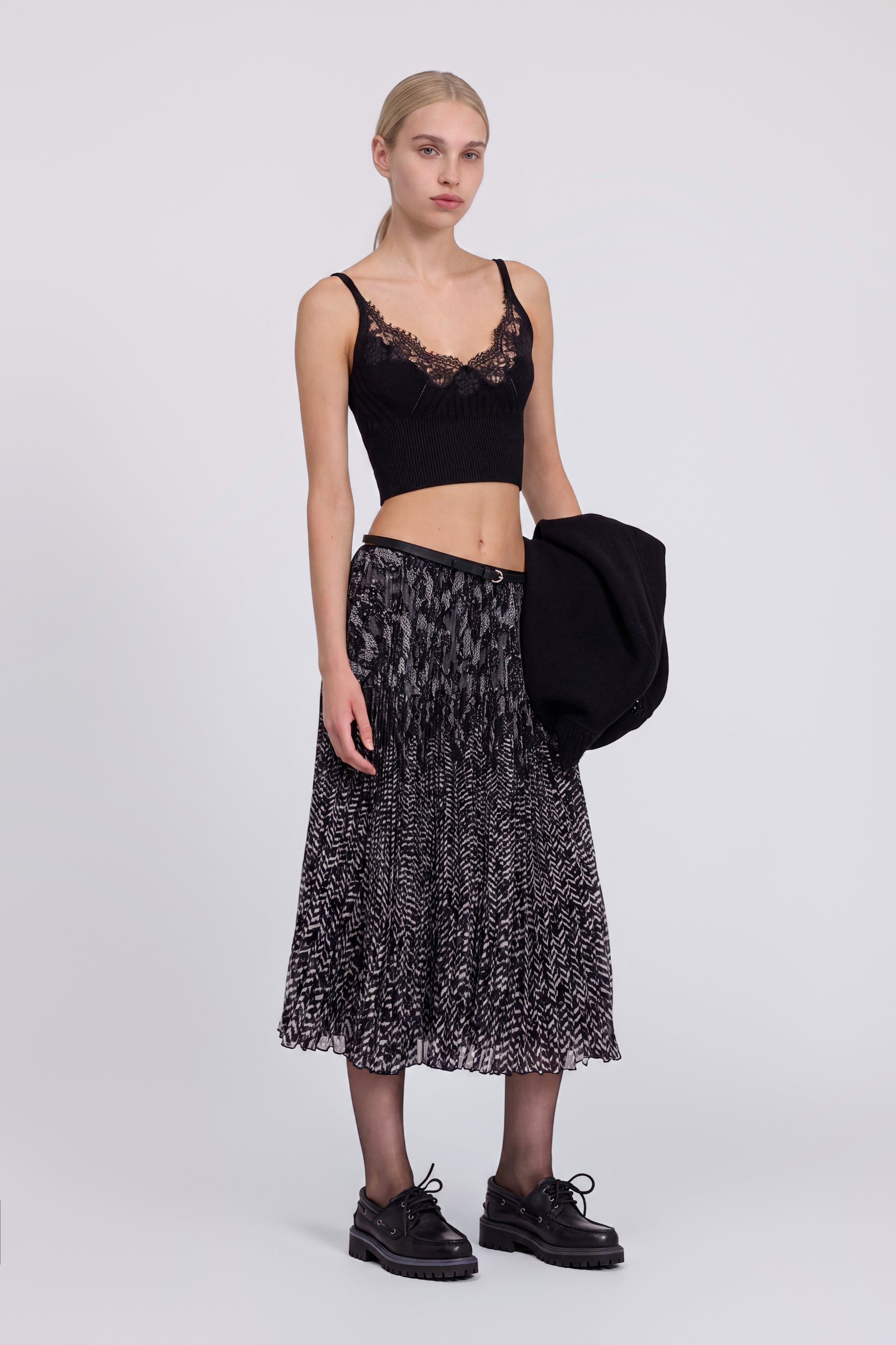 PLEATED SKIRT WITH HERRINGBONE TWEED PRINT AND LACE