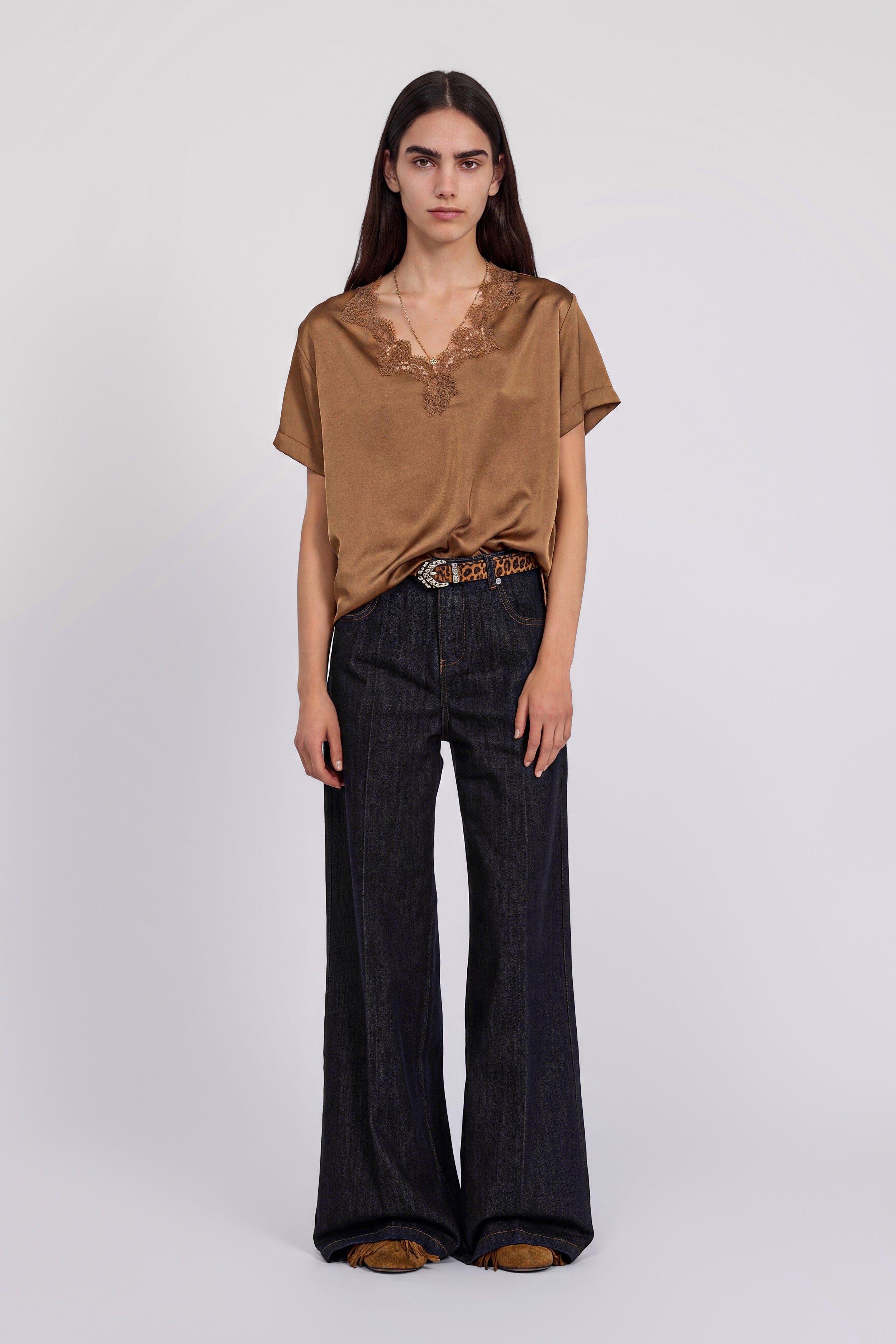 DARK BLUE FLARE JEANS