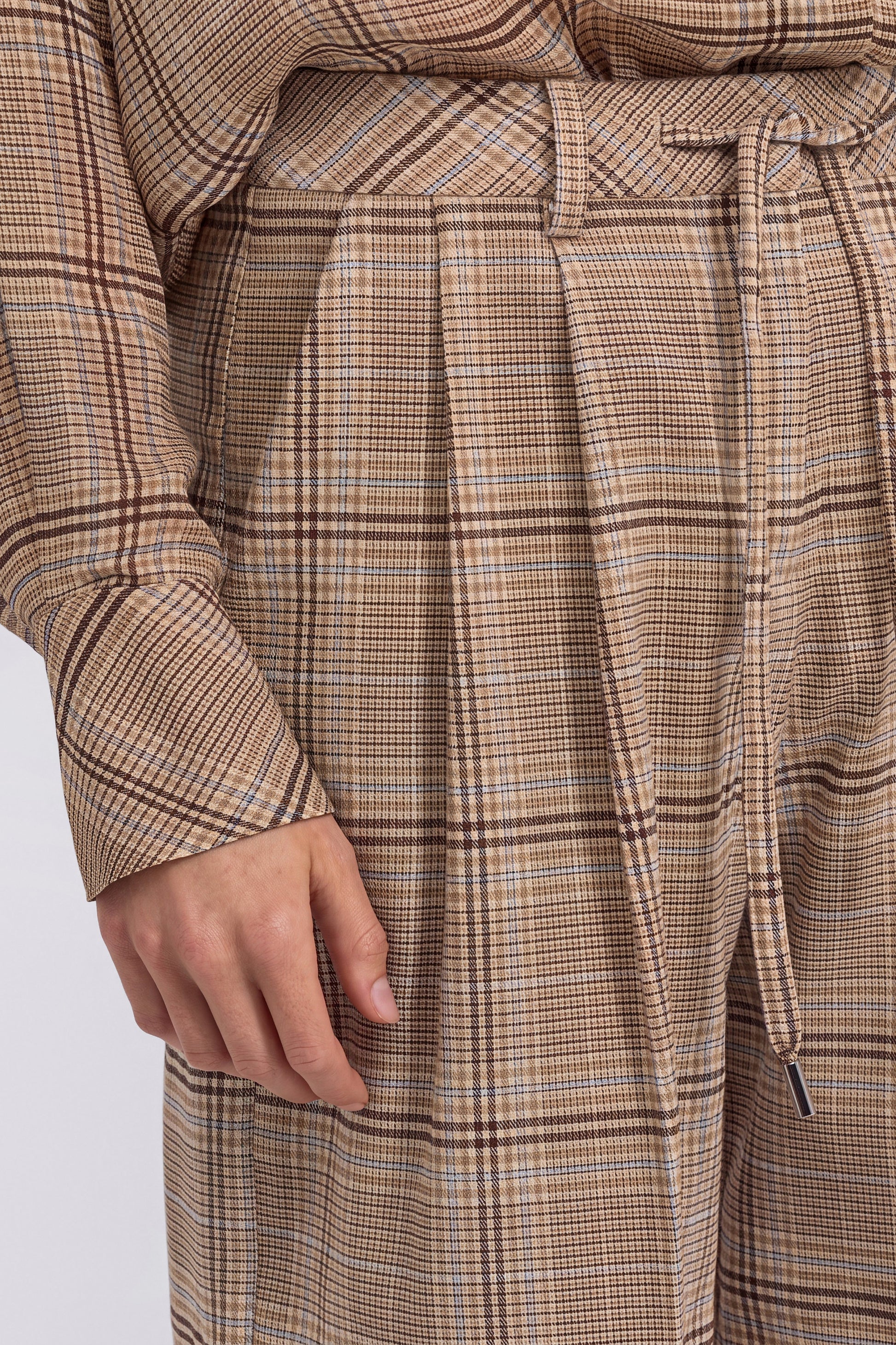 CHECKED PANTS WITH PLEATS AND DRAWSTRING