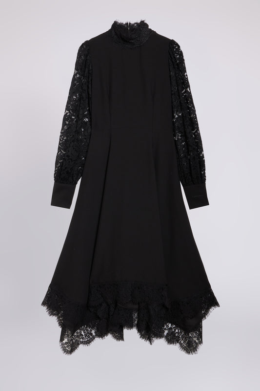 ROBE MIDI AVEC MANCHES EN DENTELLE