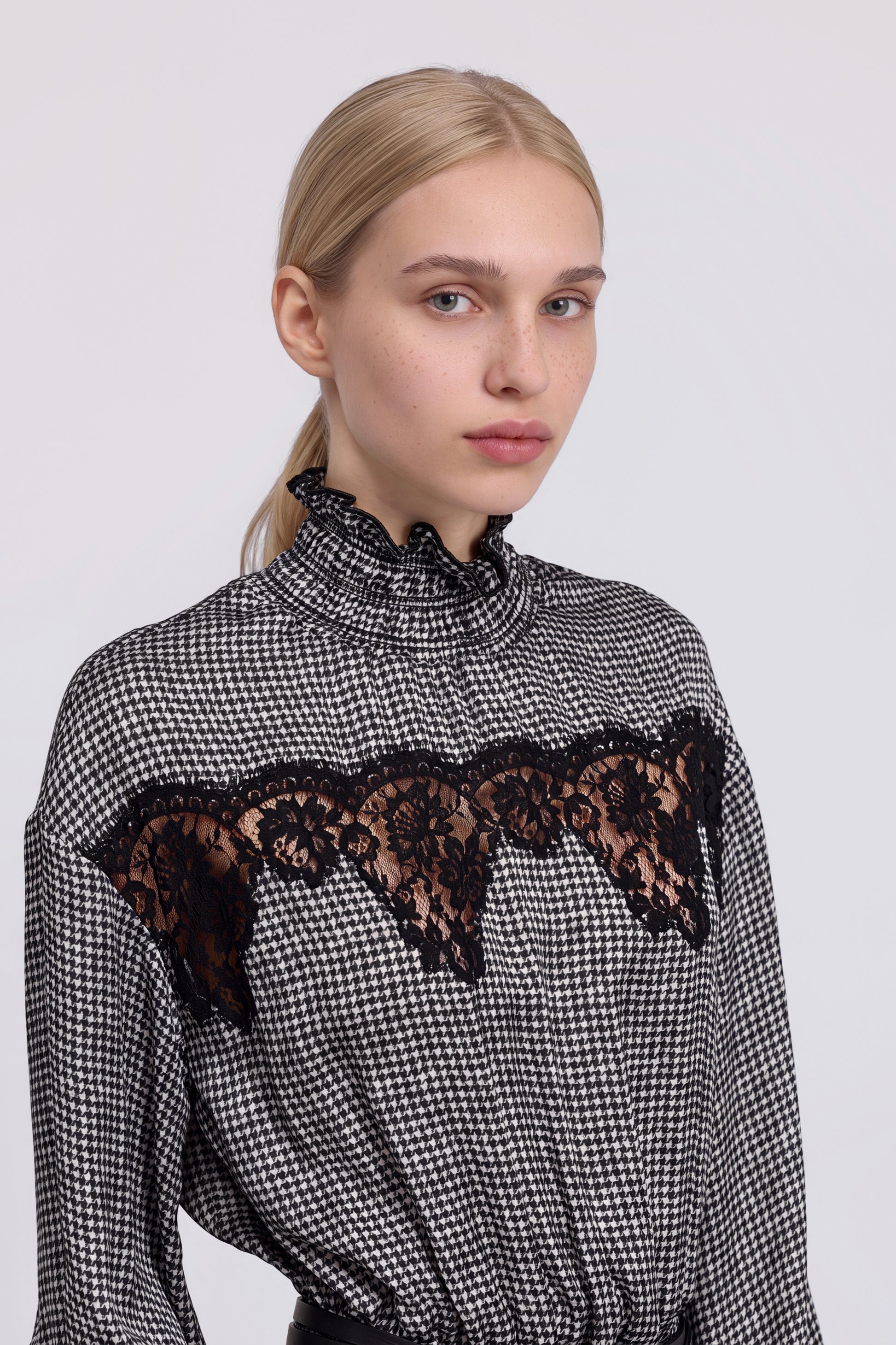ABITO MIDI IN VISCOSA PIED-DE-POULE CON PIZZO