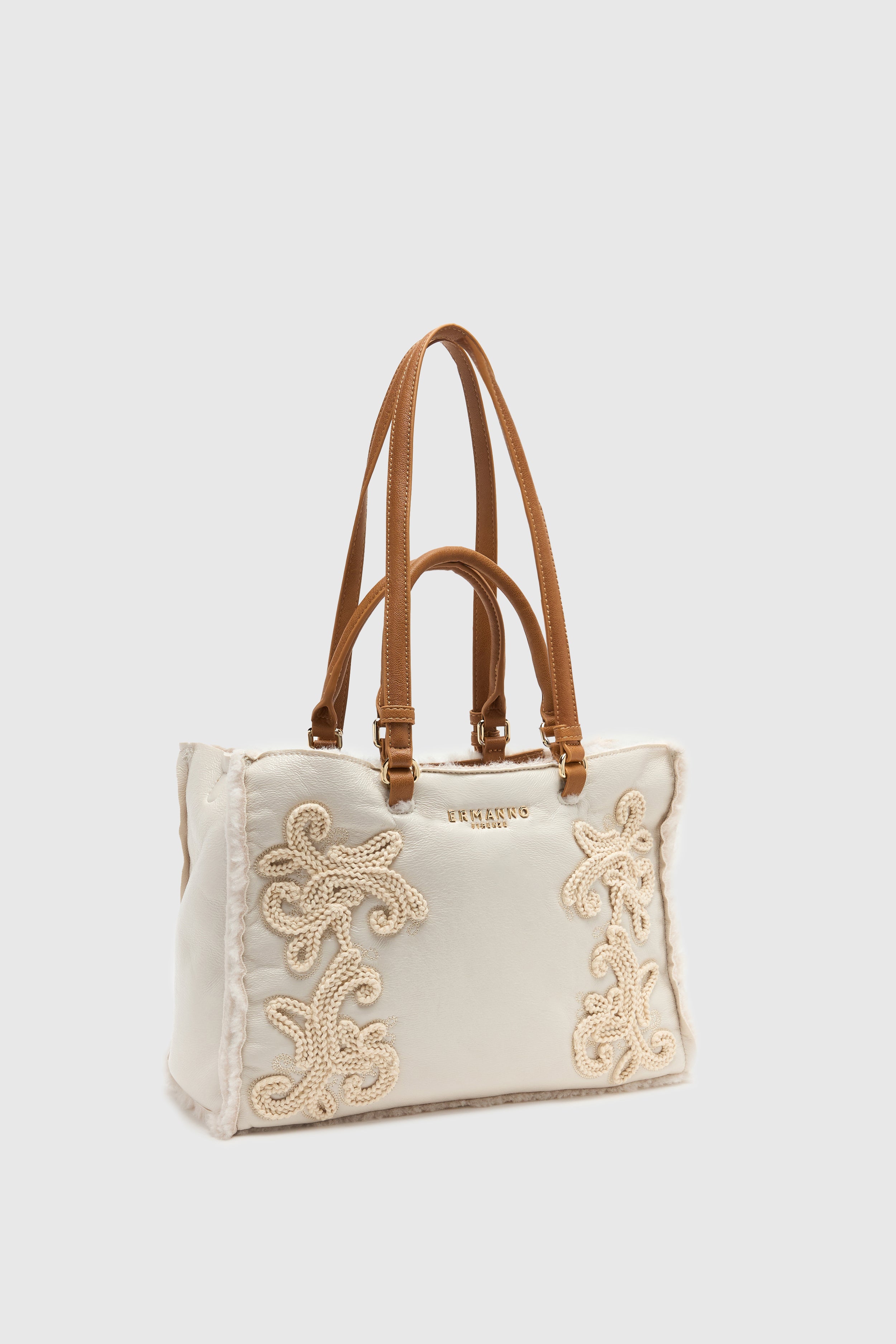 BORSA SHOPPING IN ECO-MONTONE LUCIDO CON RICAMI CROCHET