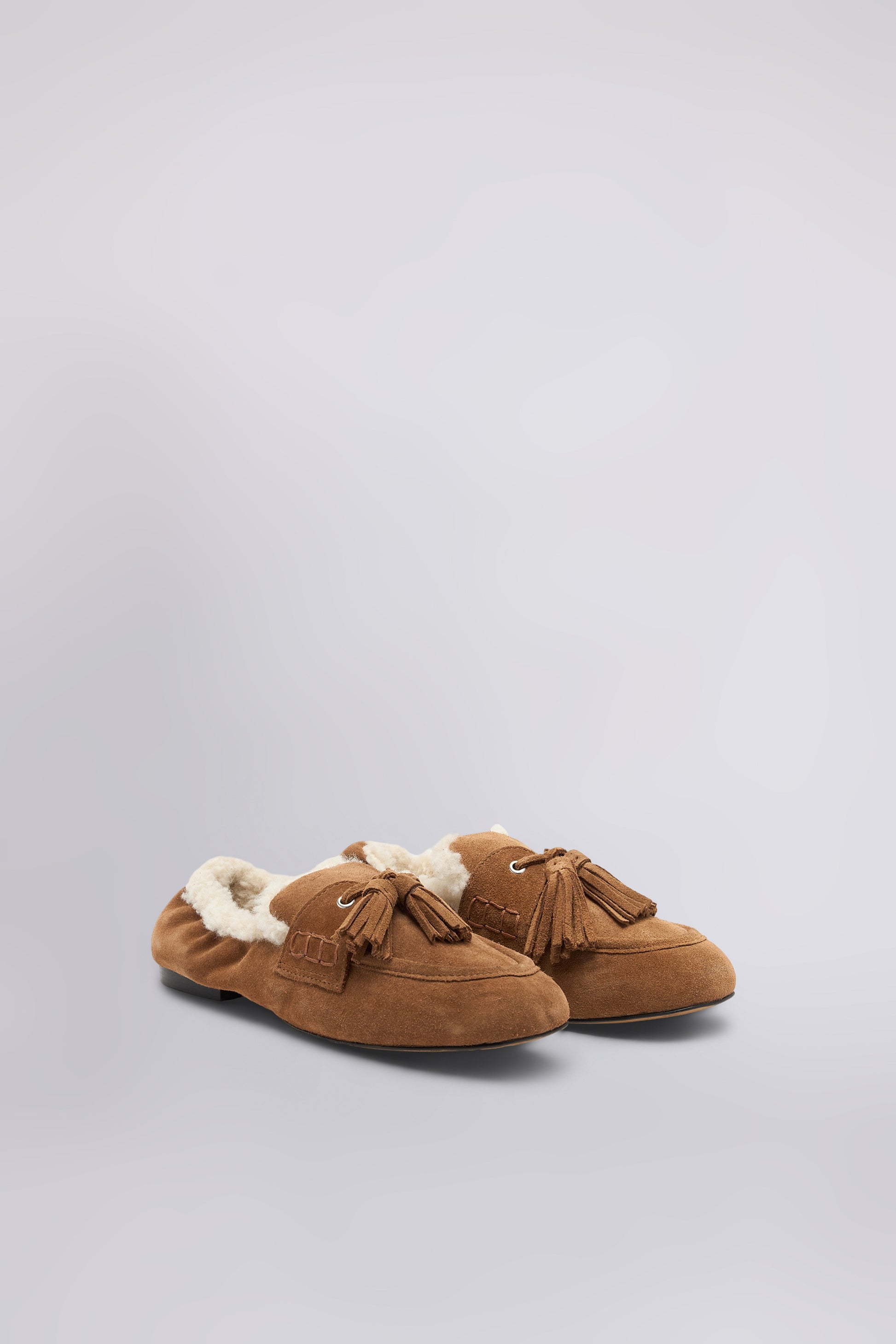 MOCASSINO IN SUEDE CON NAPPE E INTERNO RICCIOLINO