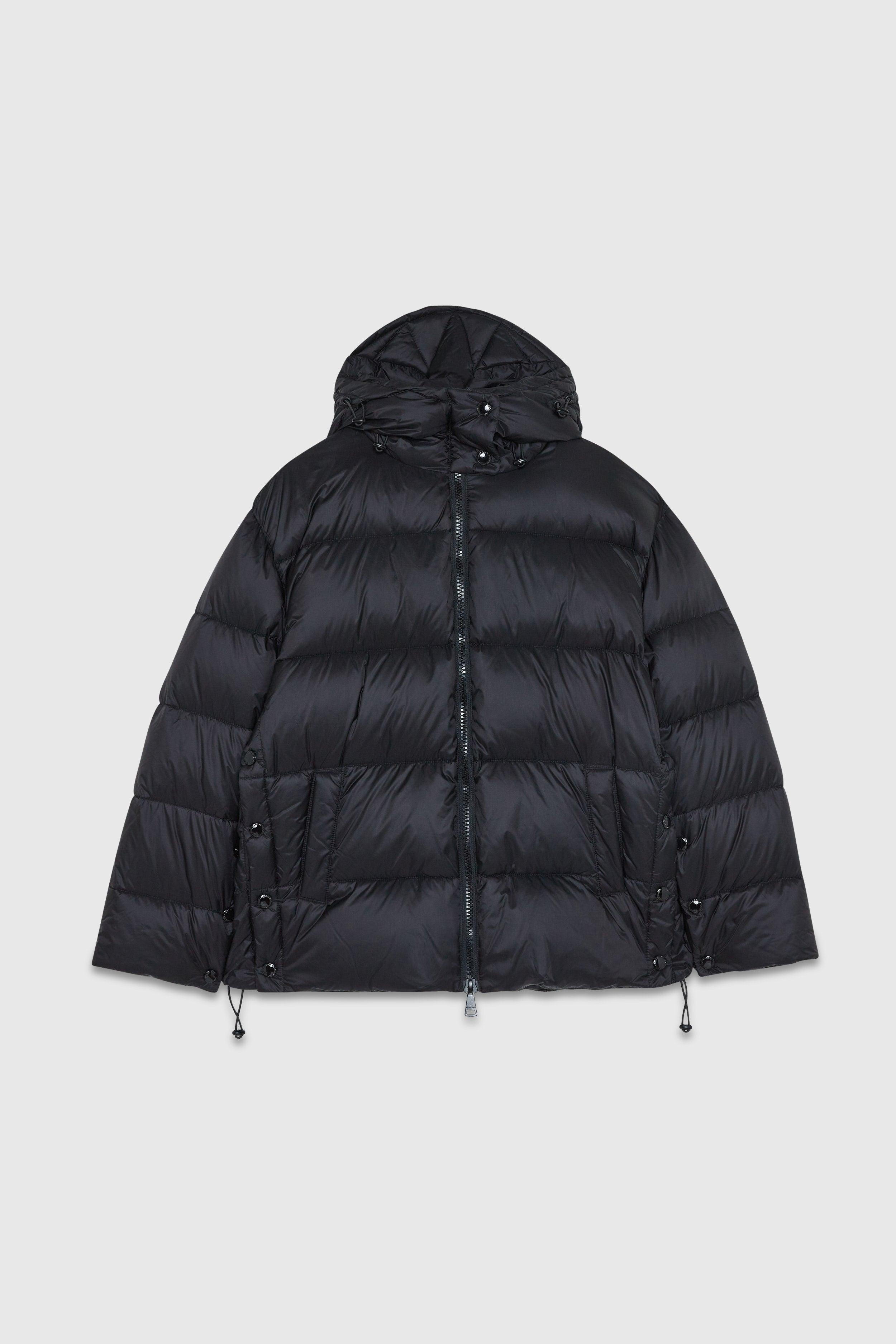 Two-tone down jacket with logo