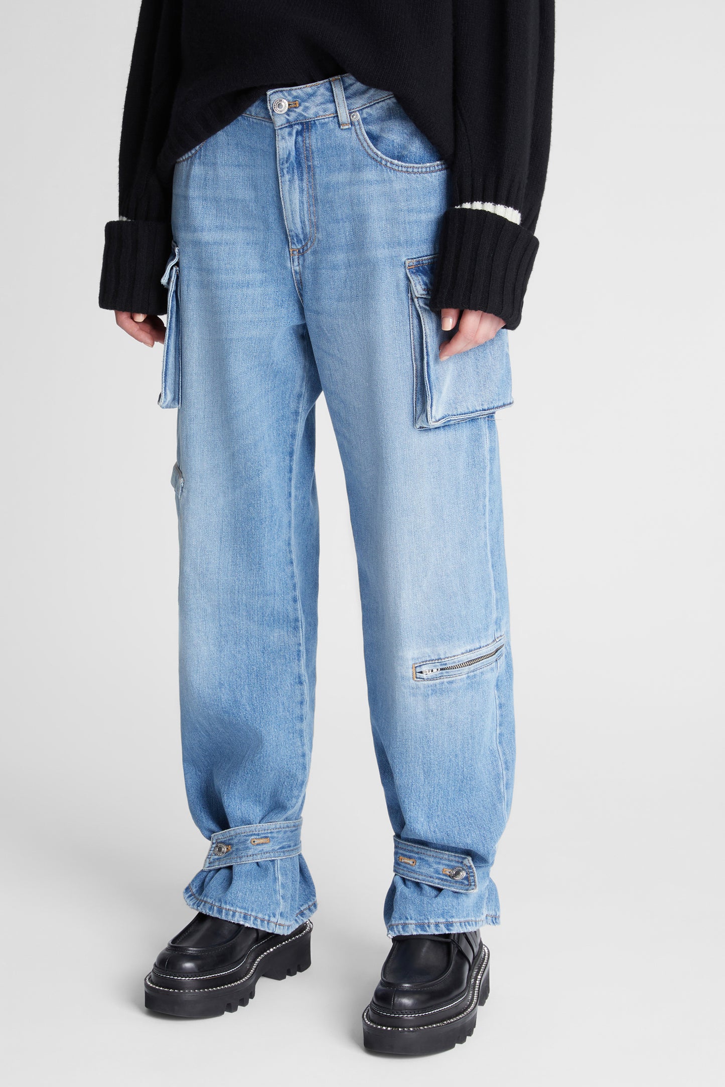 Cargo-style jeans
