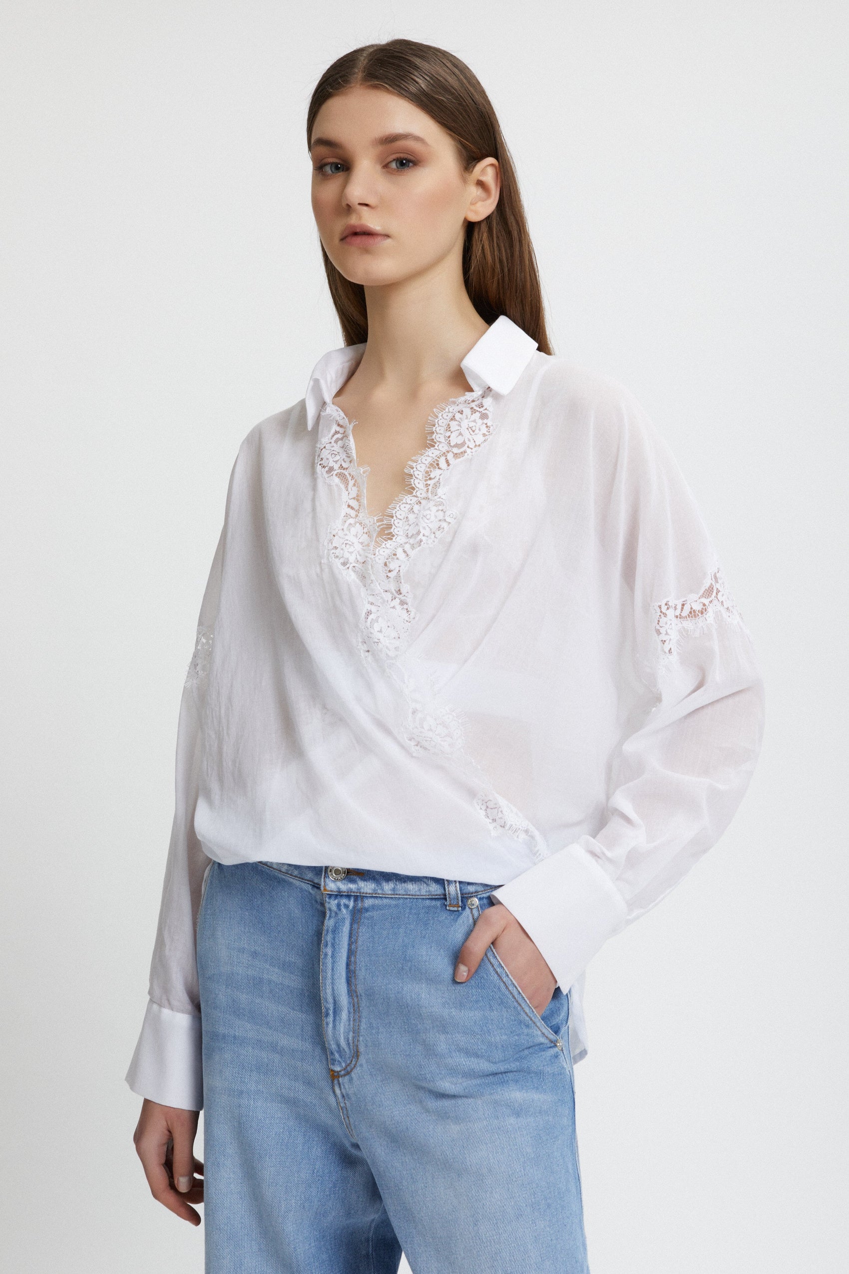 MUSLIN WRAP BLOUSE WITH LACE