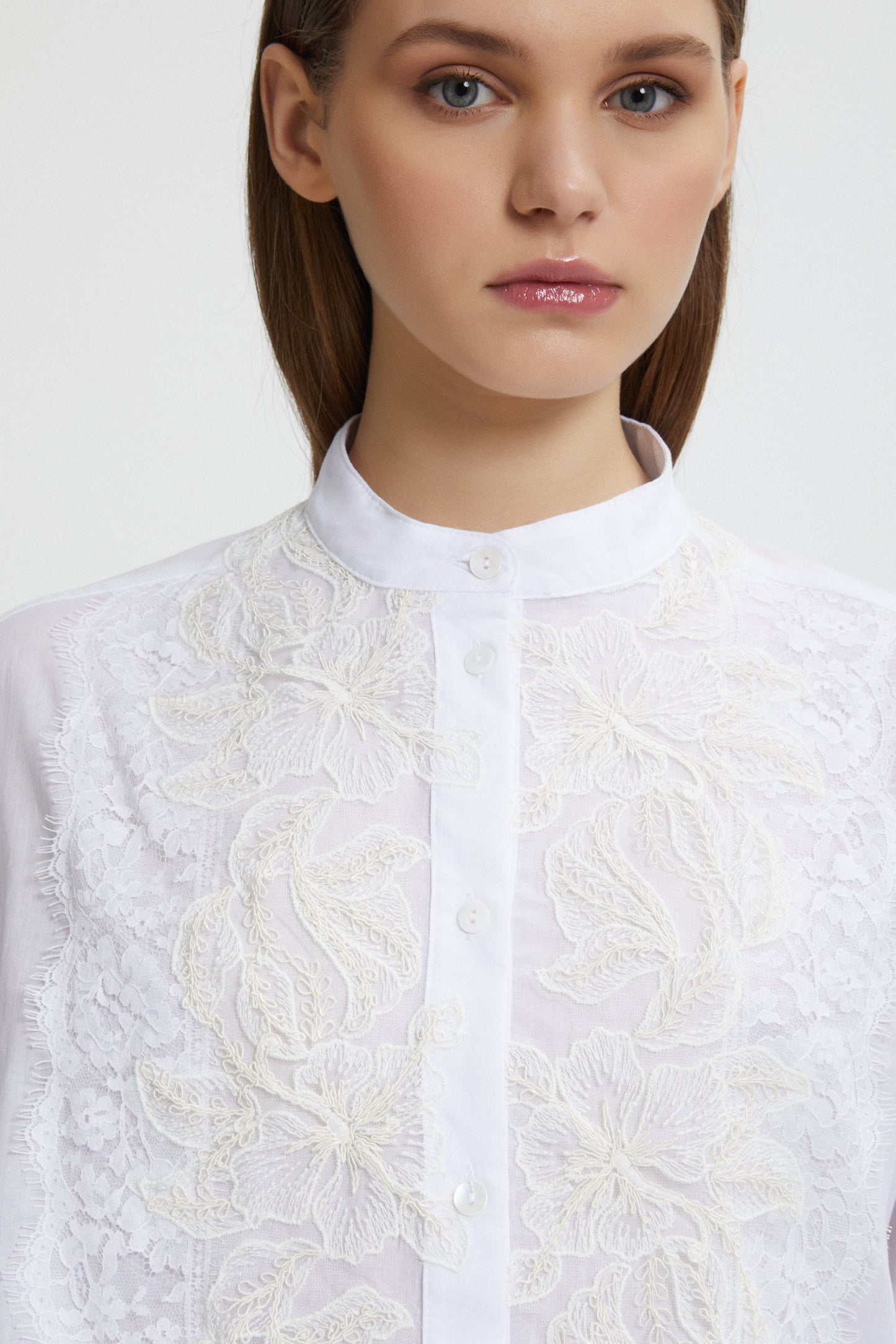 EMBROIDERED KOREAN SHIRT WITH LACE INSERT