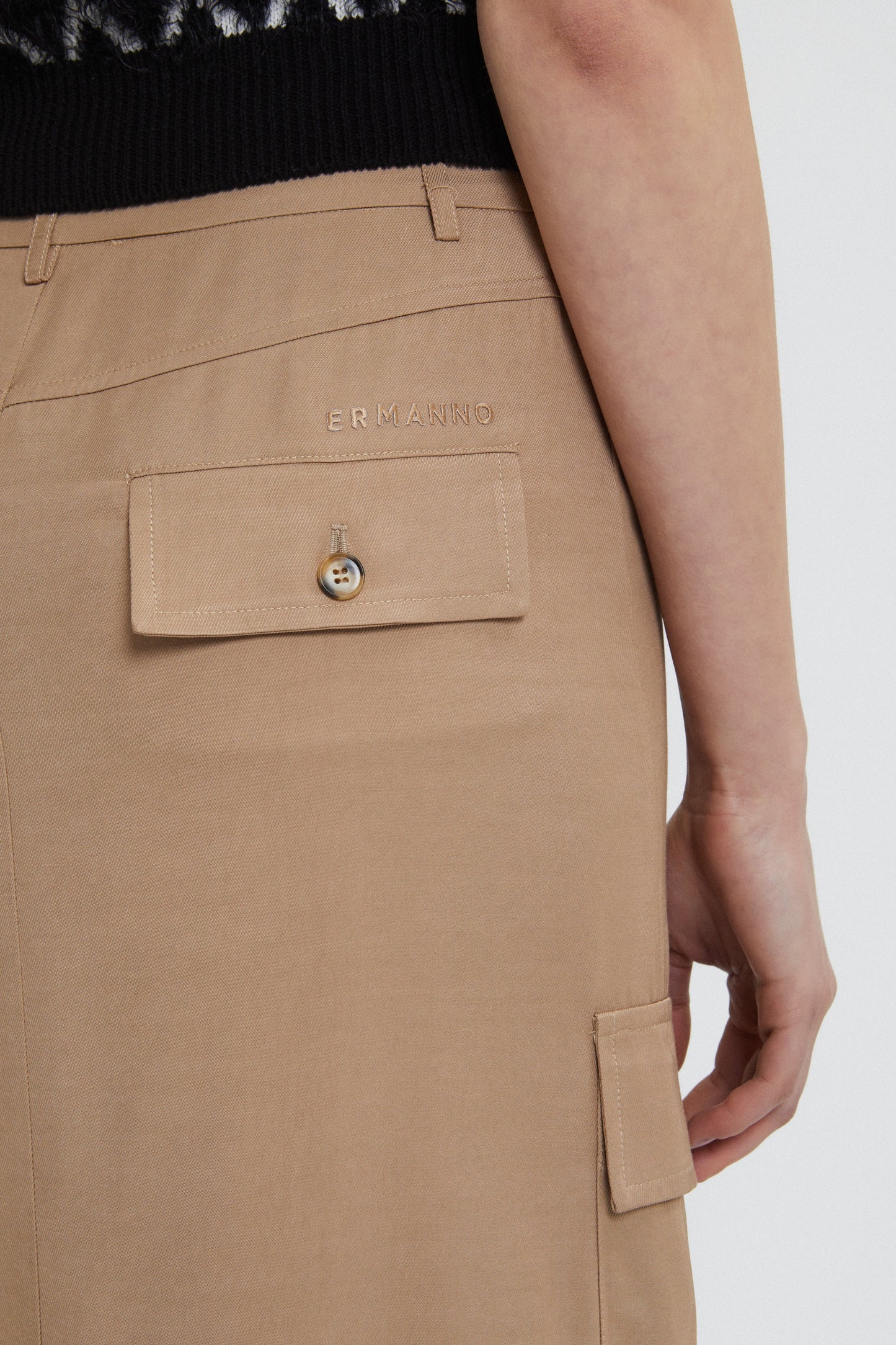 CARGO SKIRT WITH VENT