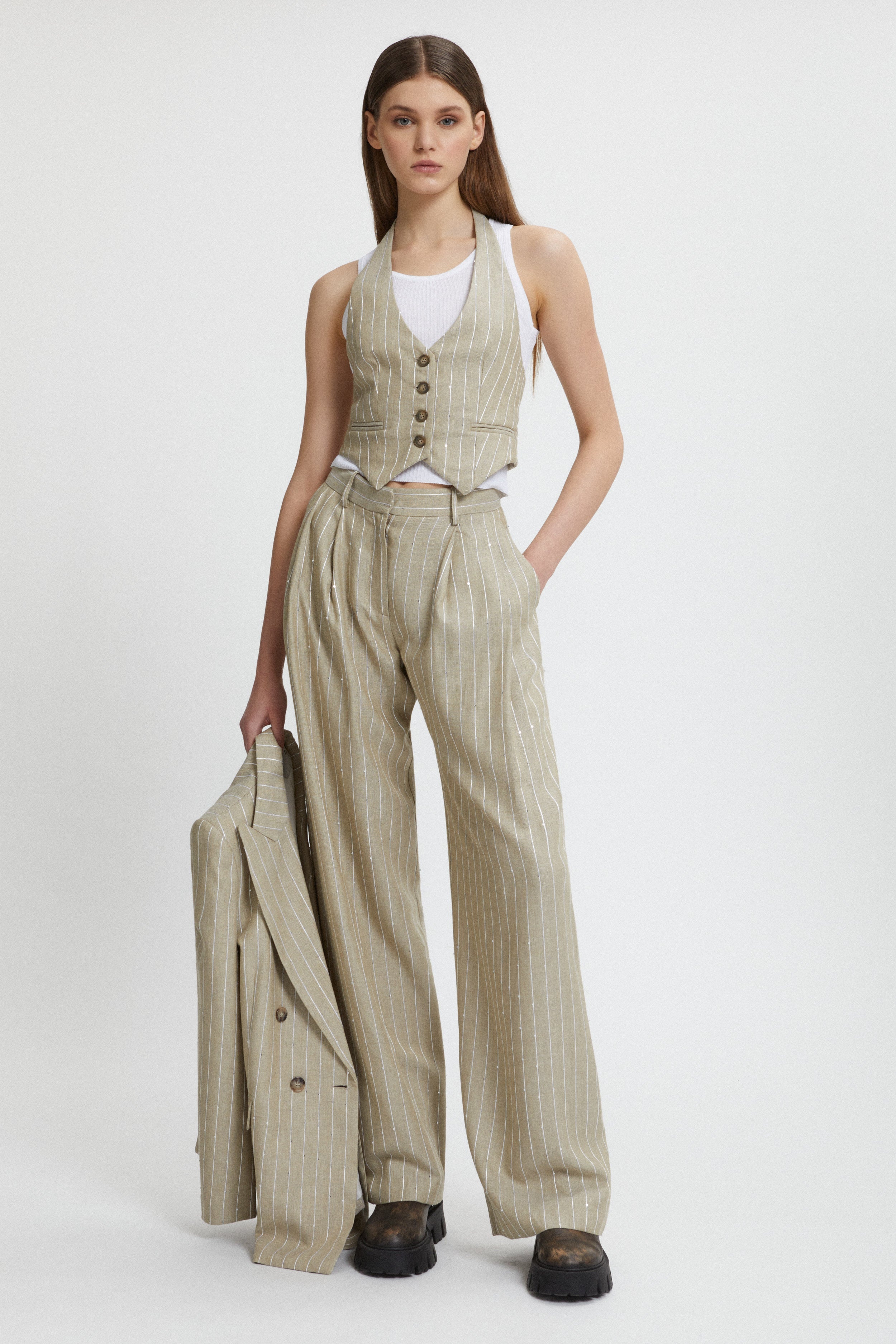 PANTALON EN VISCOSE RAYÉ AVEC MICROPAILLETTES