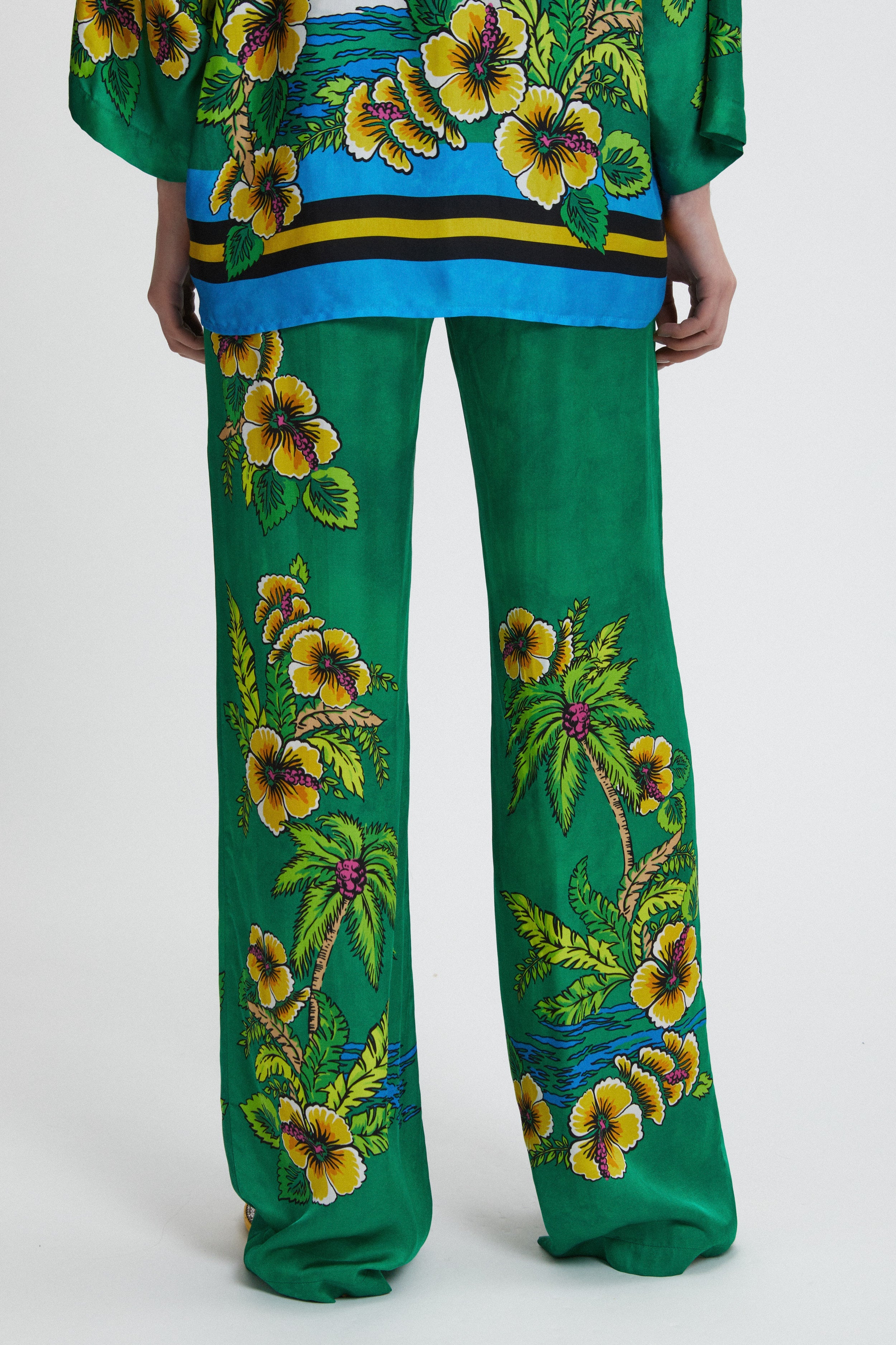 HAWAII PRINTED SATIN PANTS