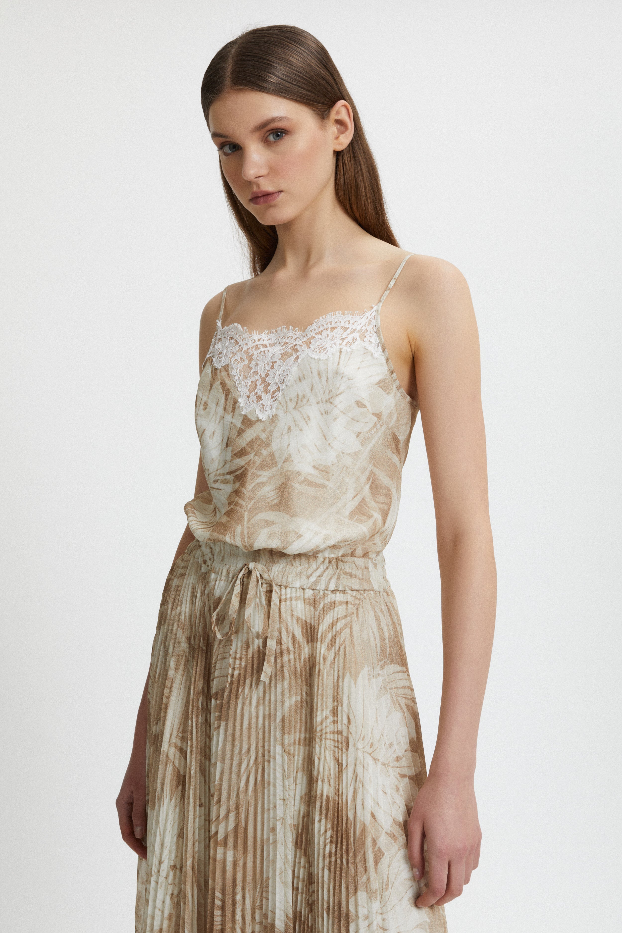 ABITO PLISSE' STAMPA FORESTA