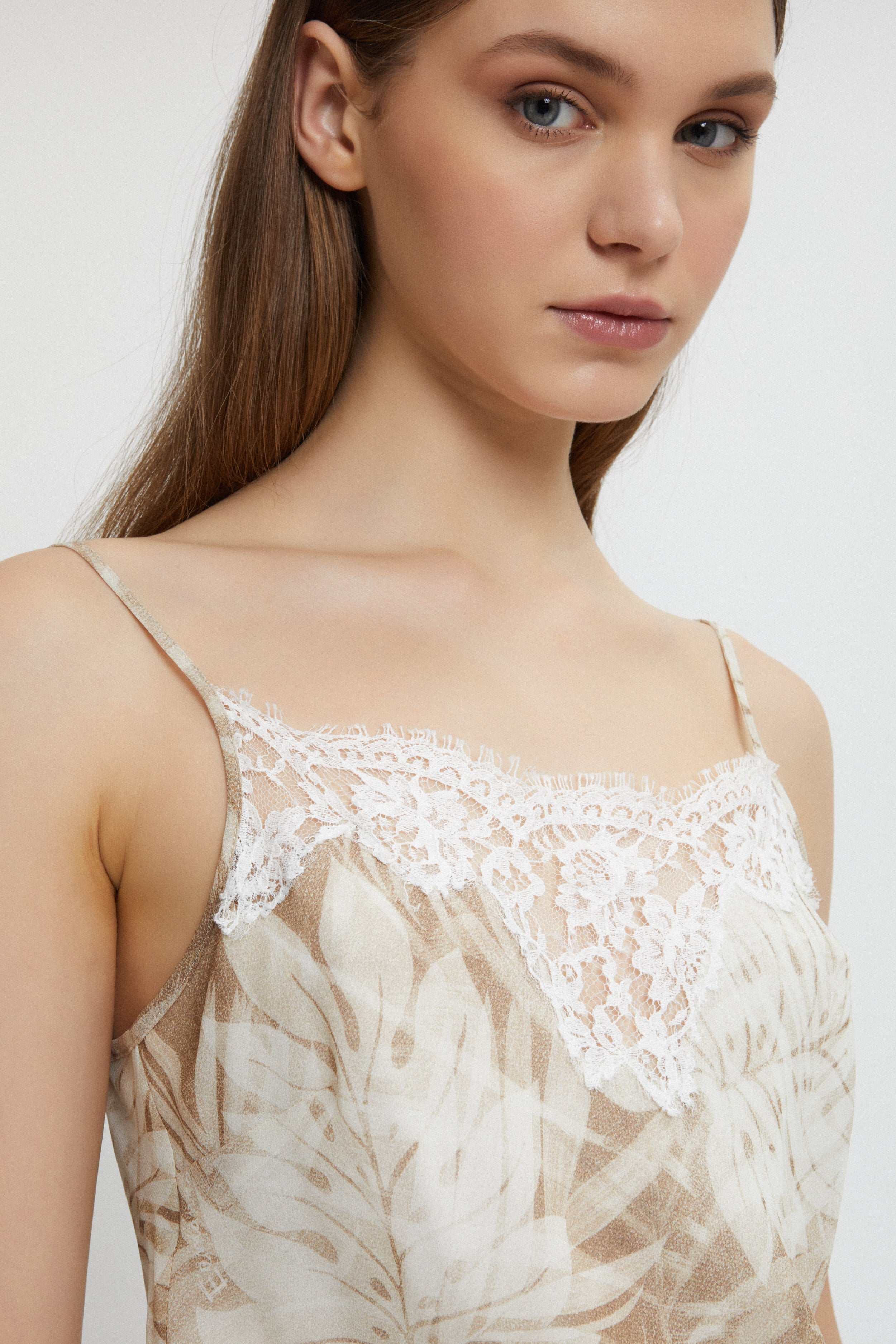 ABITO PLISSE' STAMPA FORESTA