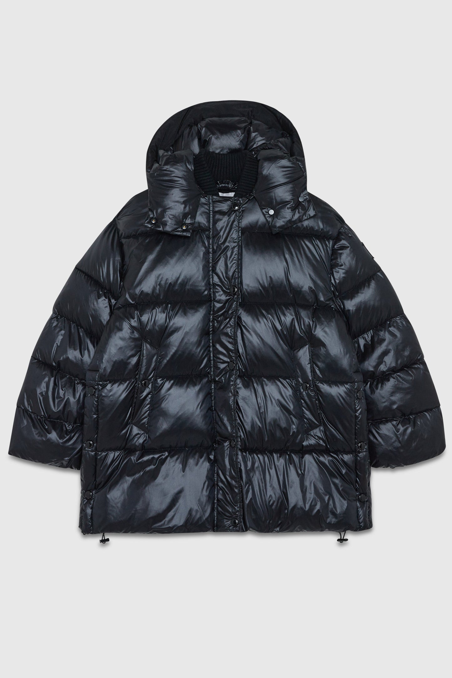 Oversize down jacket with side openings