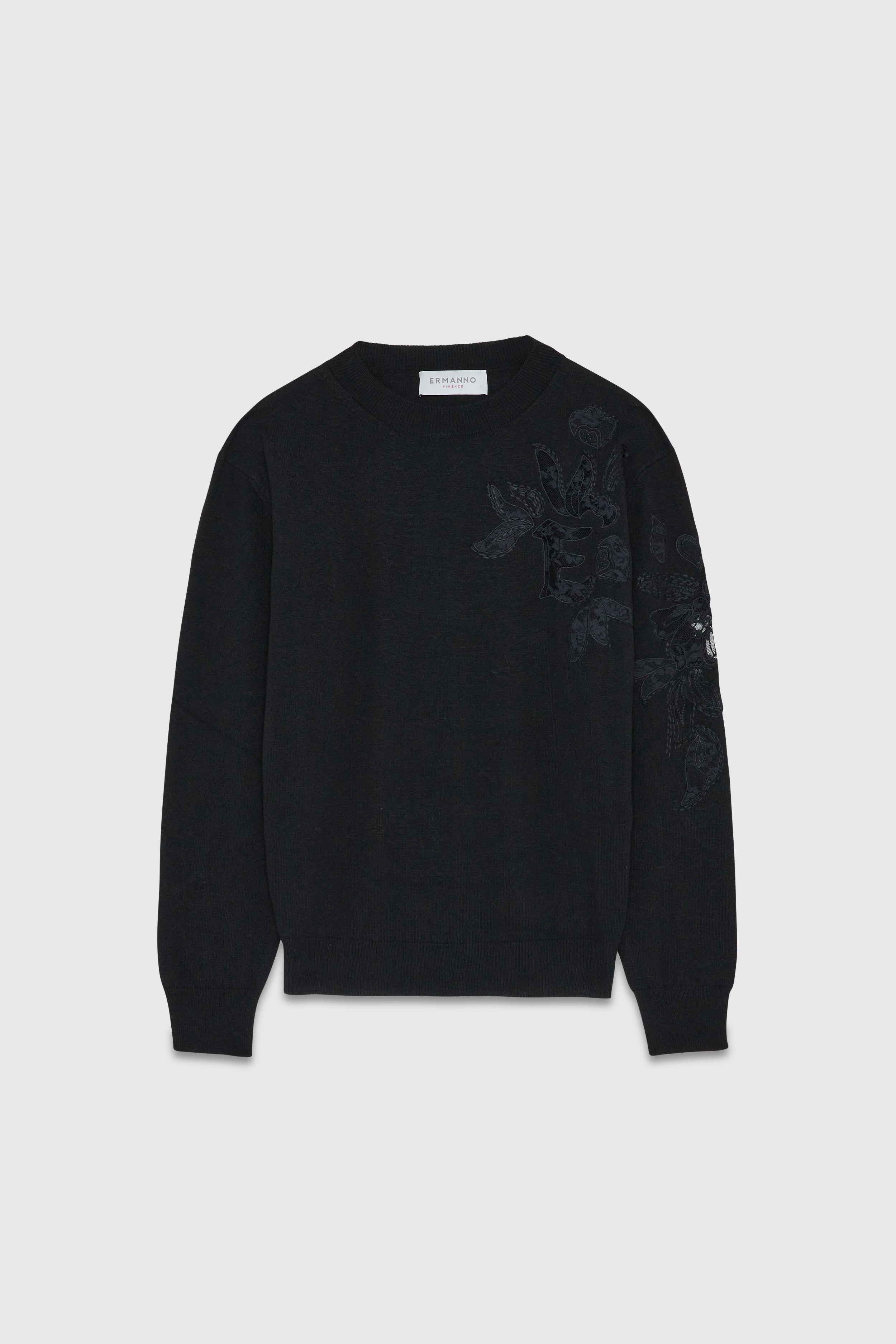 Image of Pull Avec Broderie En Dentelle